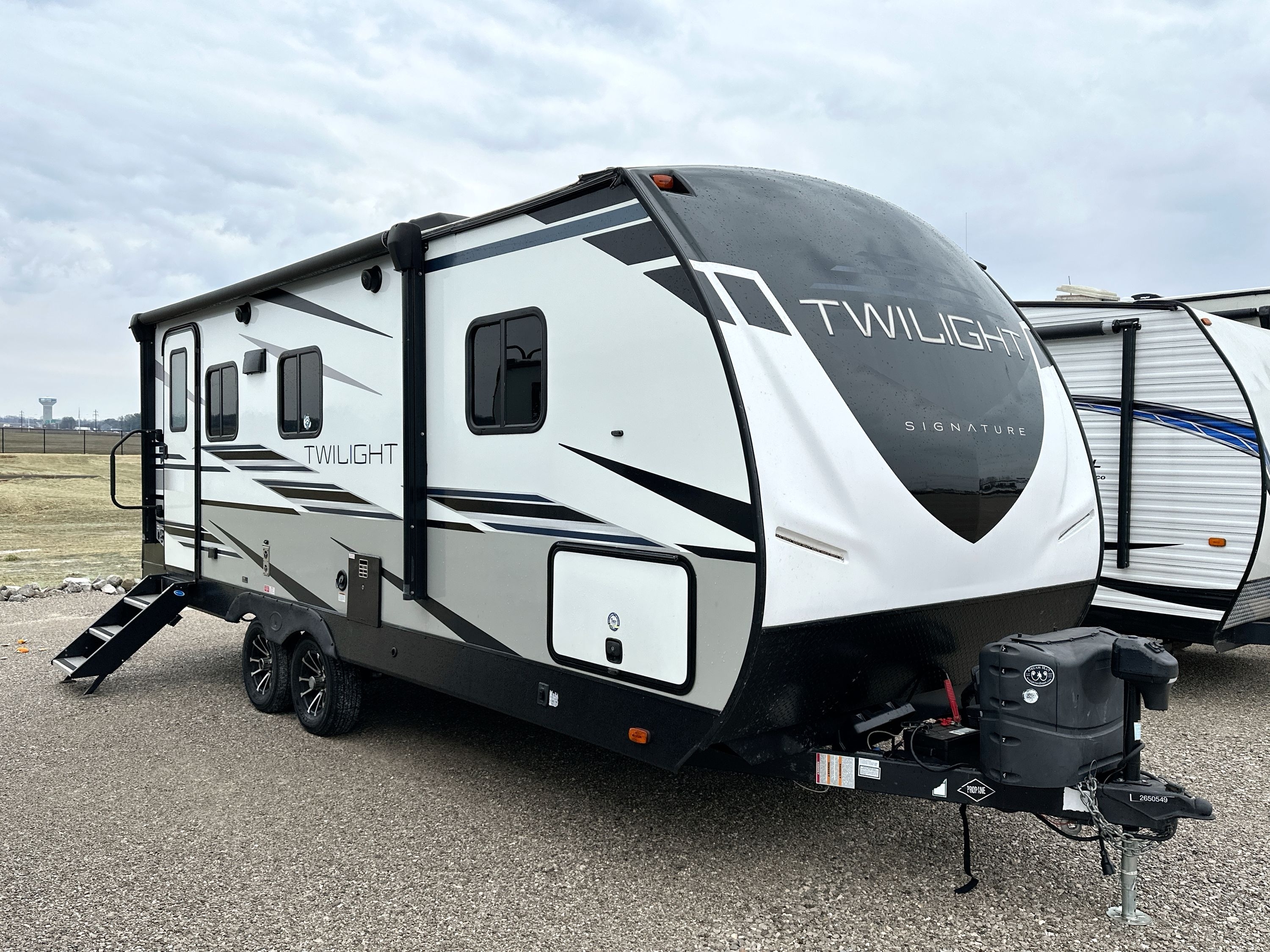 2022 Cruiser Rv TWILIGHT SIGNATURE 2100 TW 2100 in bowling green KY