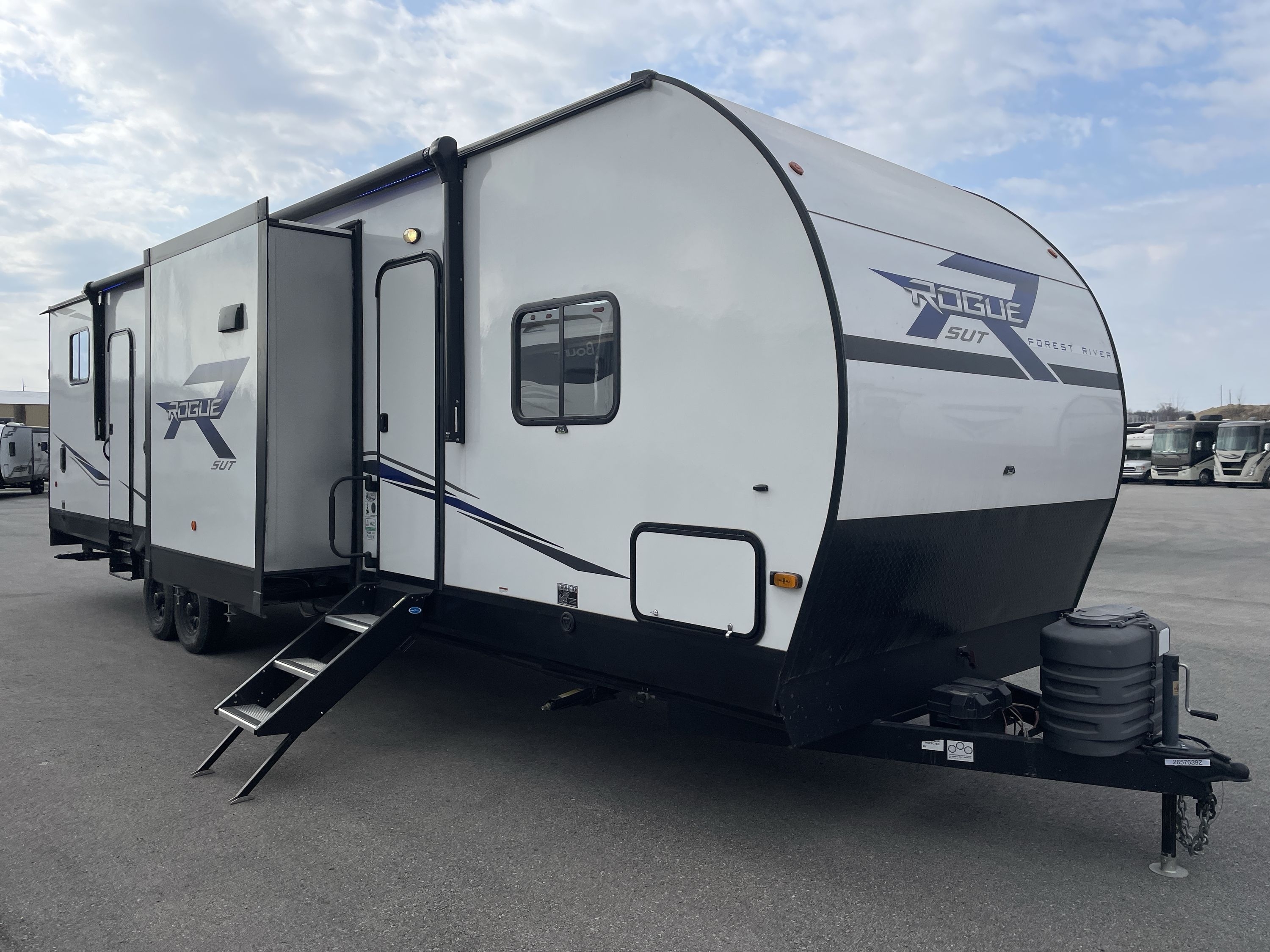 2024 Forest River ROGUE 32SUT Travel Trailer Toy Hauler RV