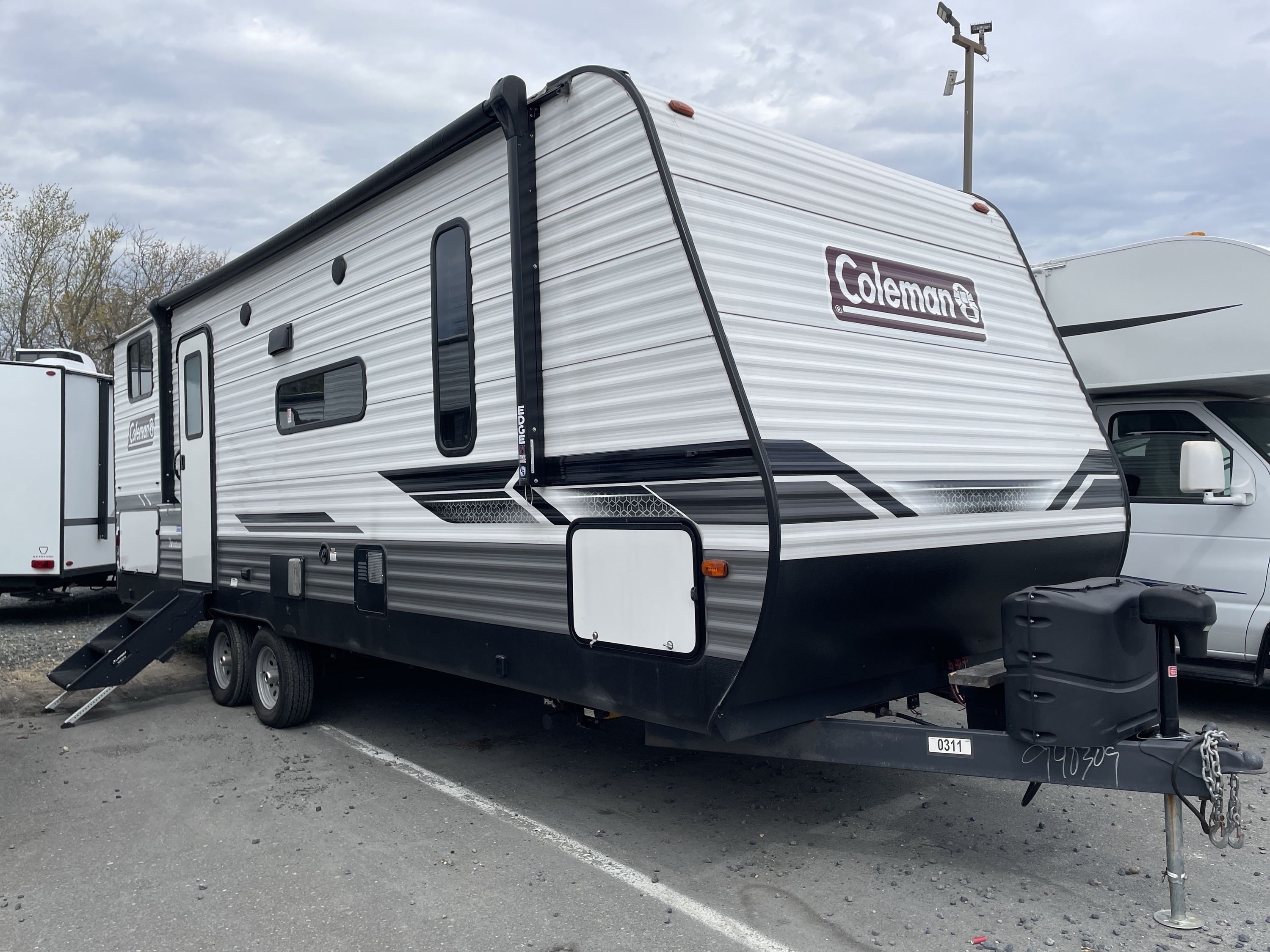 2022 Coleman COLEMAN LANTERN 242BH RV