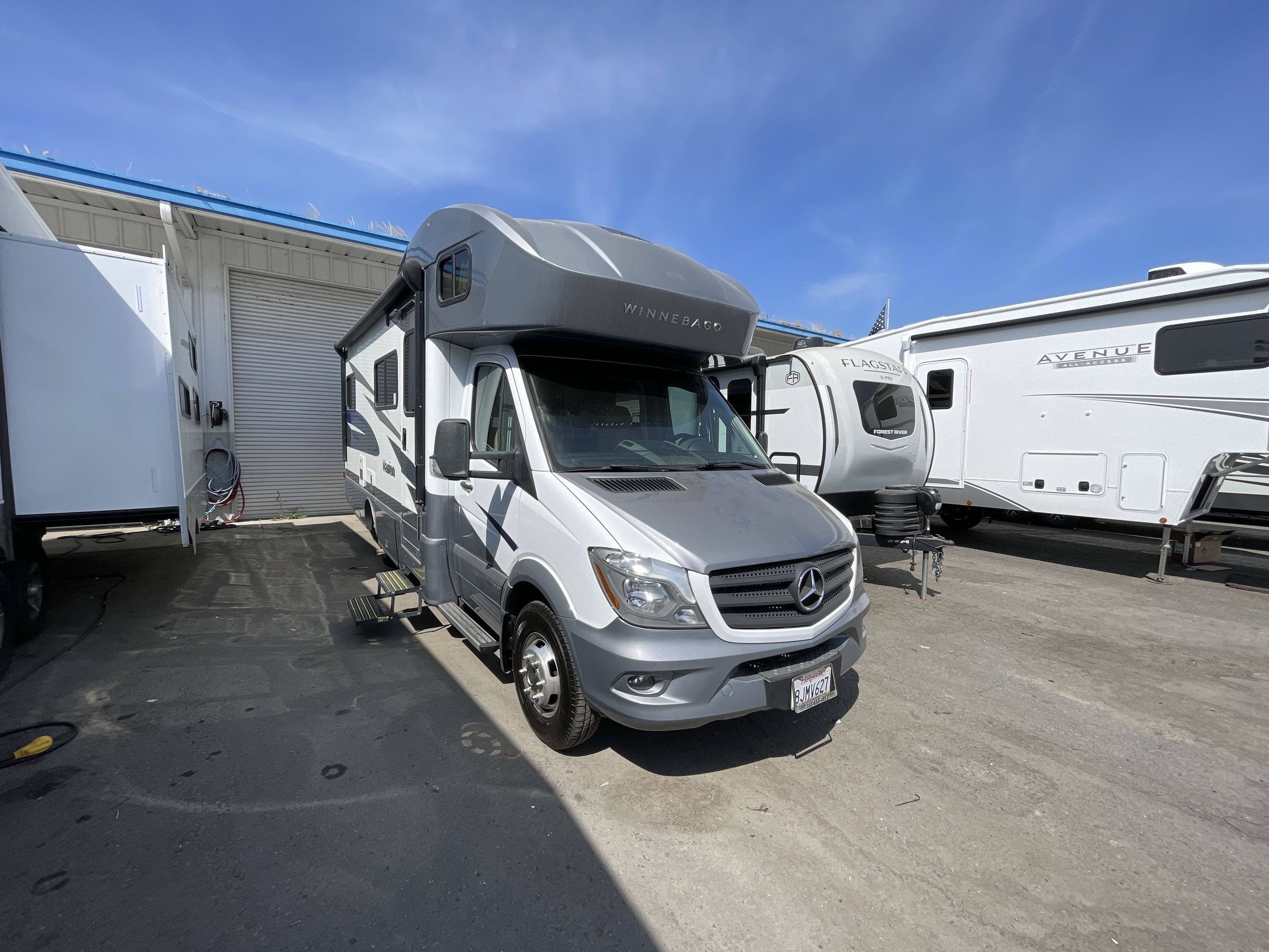 2019 Winnebago NAVION 24G RV