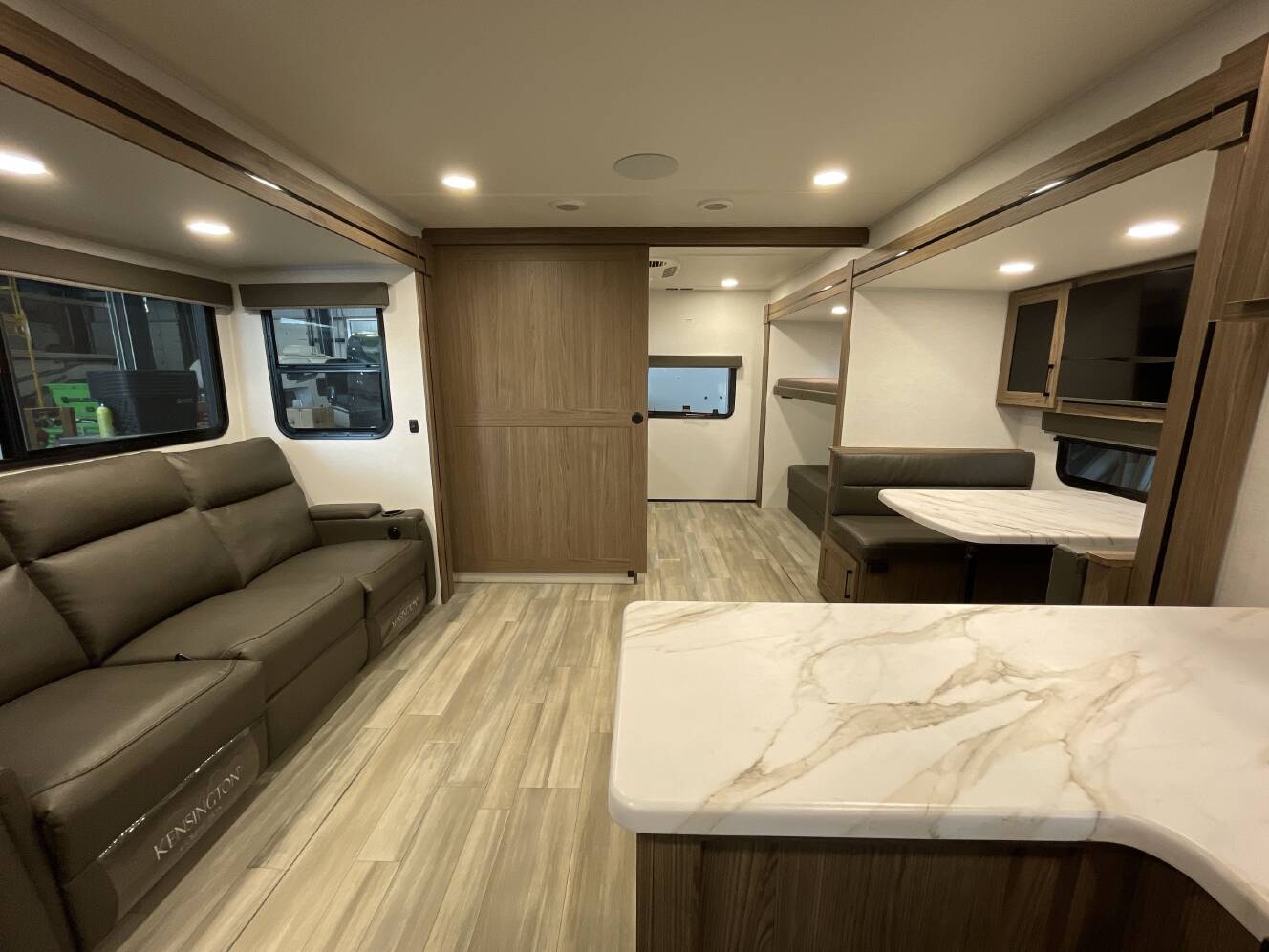 A photo of this 2025 Alliance DELTA 321BH