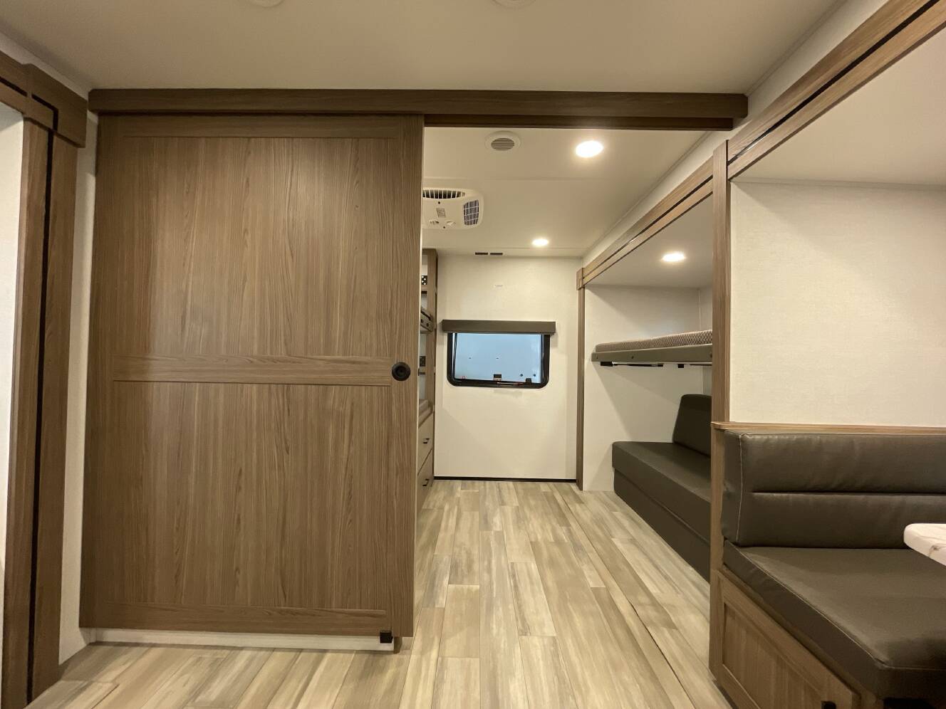 A photo of this 2025 Alliance DELTA 321BH