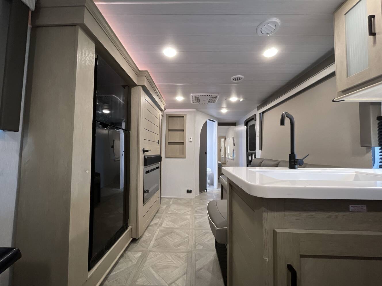 A photo of this 2024 Forest River SALEM CRUISE LITE 24VIEW