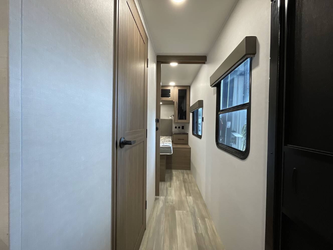 A photo of this 2025 Alliance DELTA 321BH