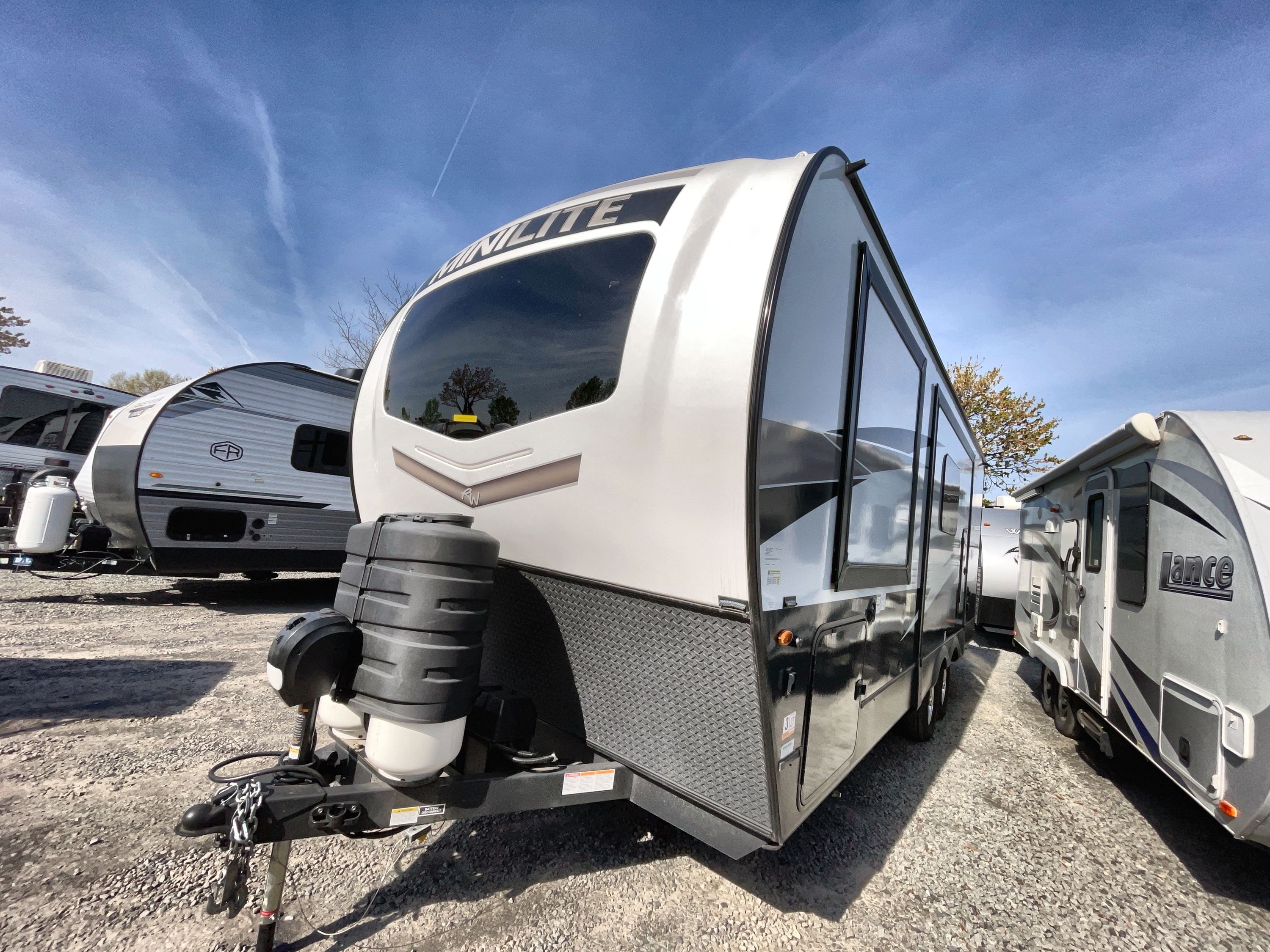 2025 Forest River ROCKWOOD MINI LITE 2513S RV