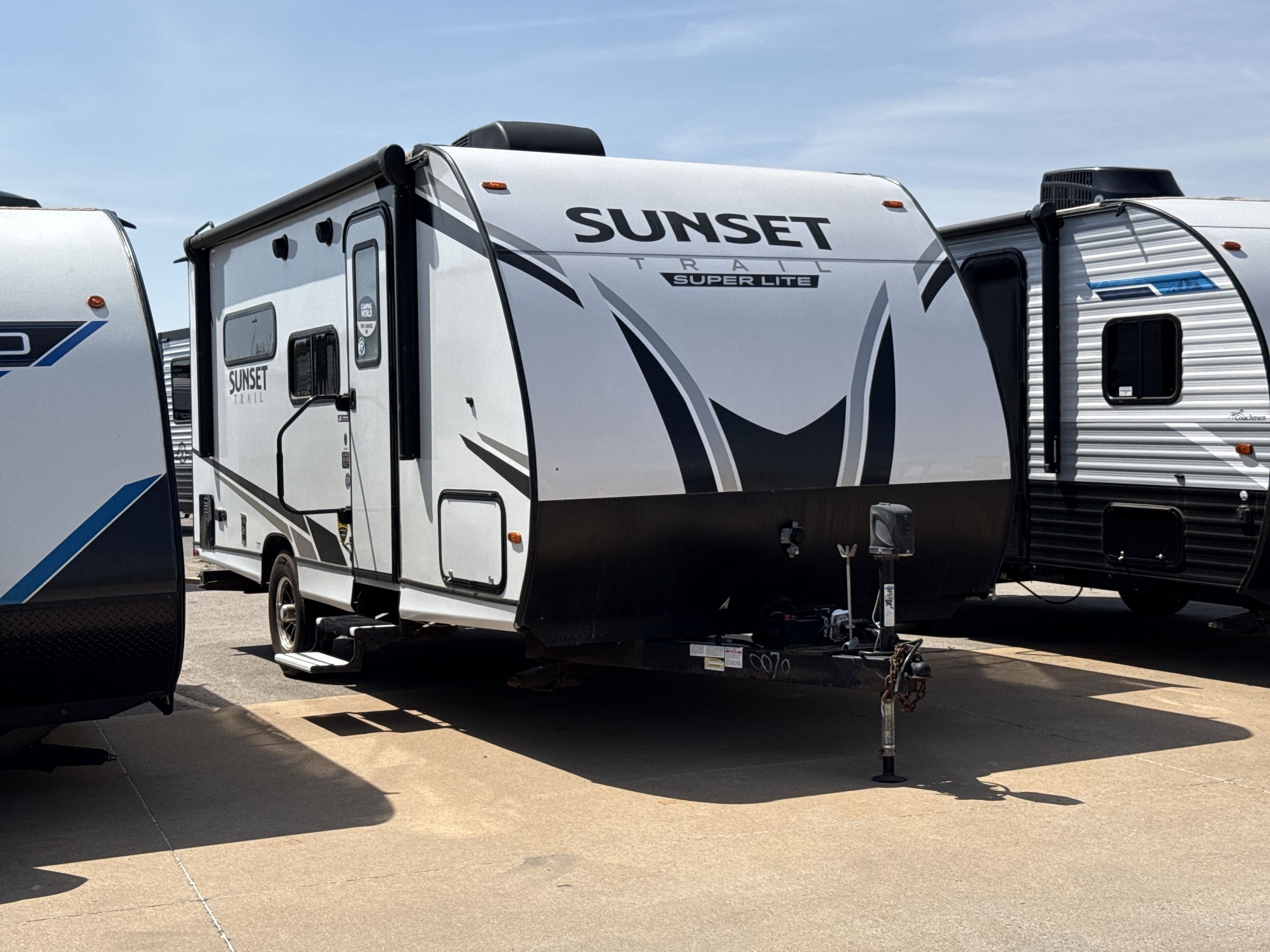 2023 Crossroads SUNSET TRAIL 185RK RV