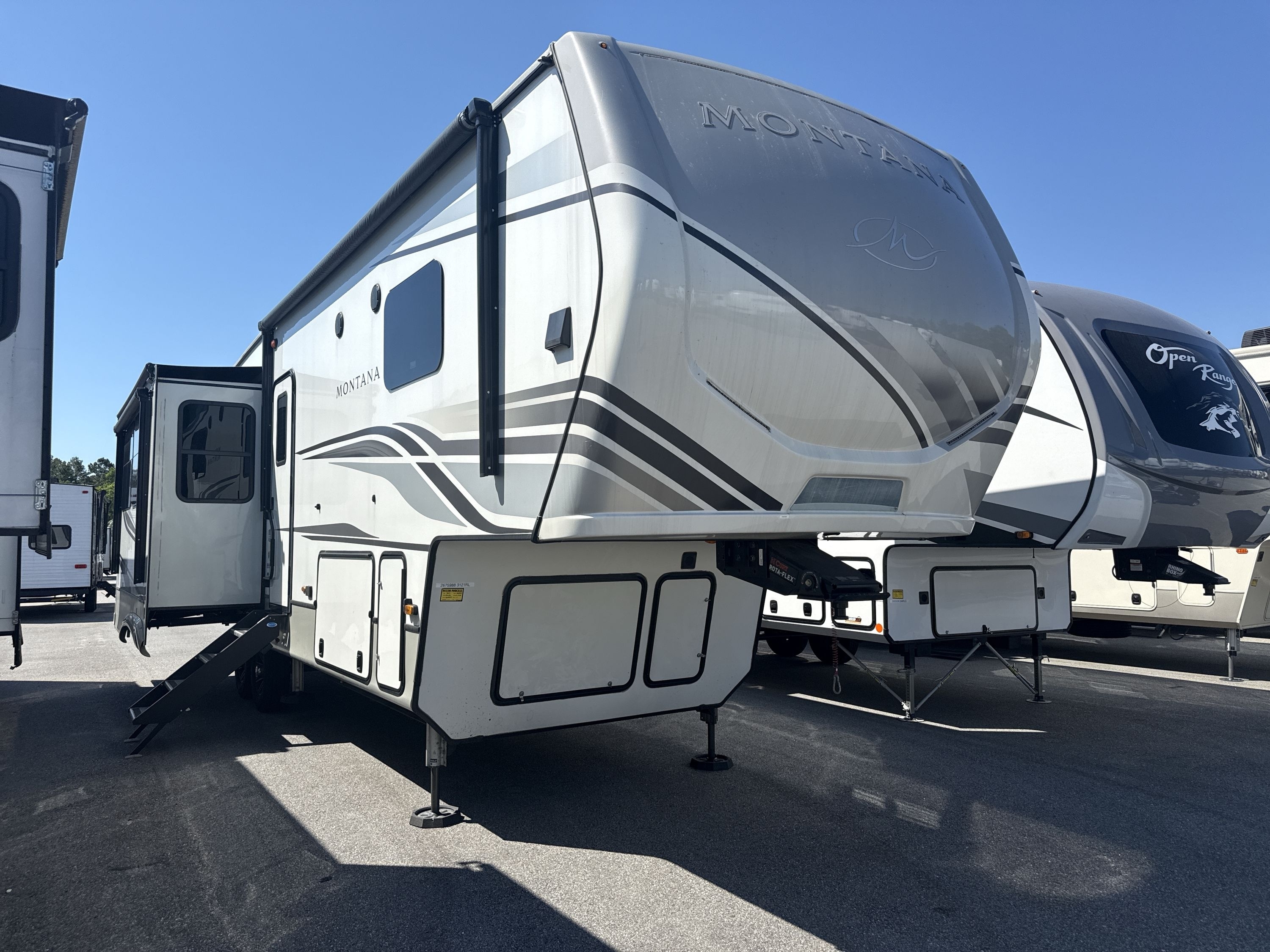 2022 Keystone MONTANA 3121RL RV