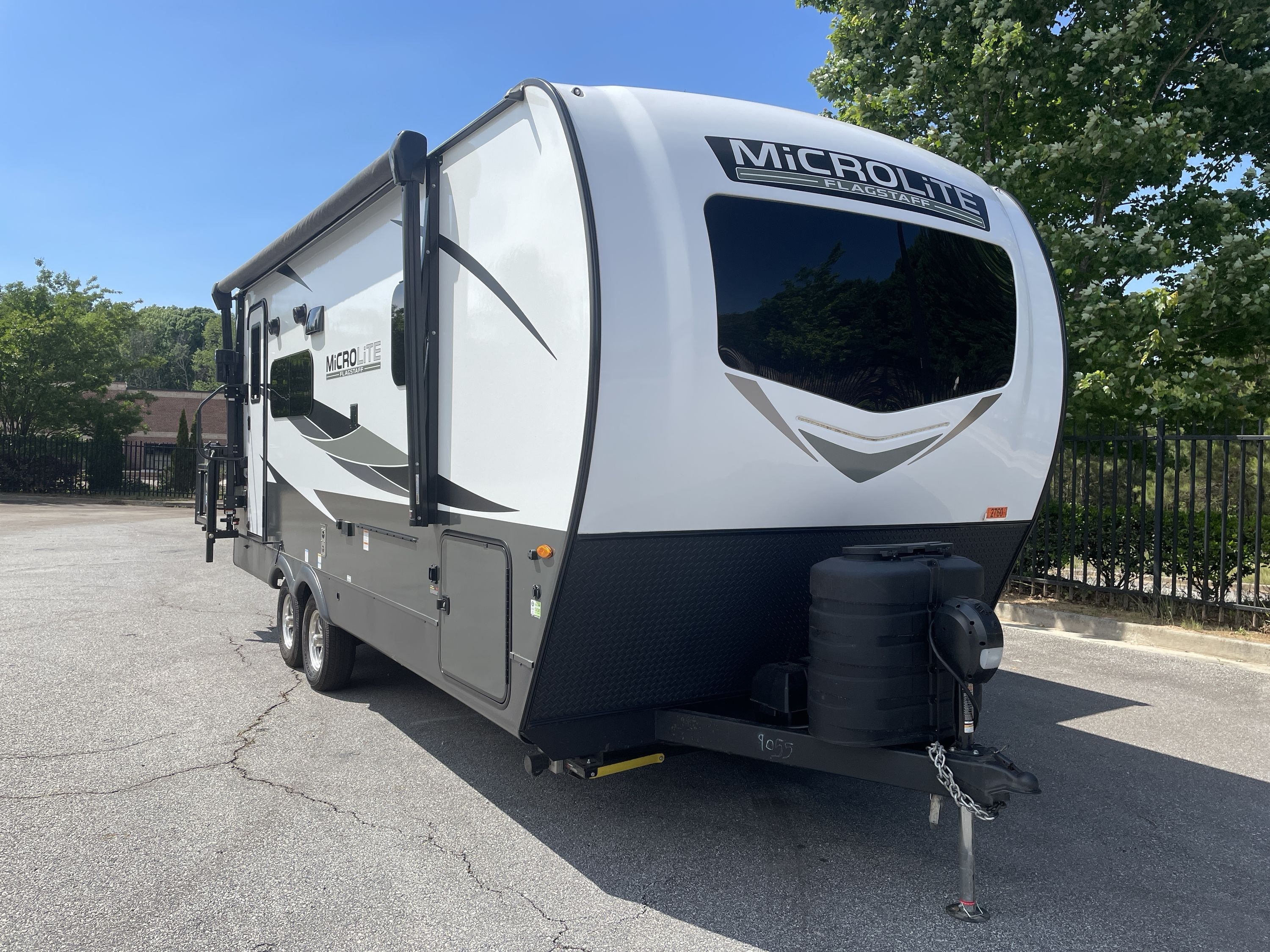 2024 Forest River FLAGSTAFF MICRO LITE 22FBS in oakwood GA