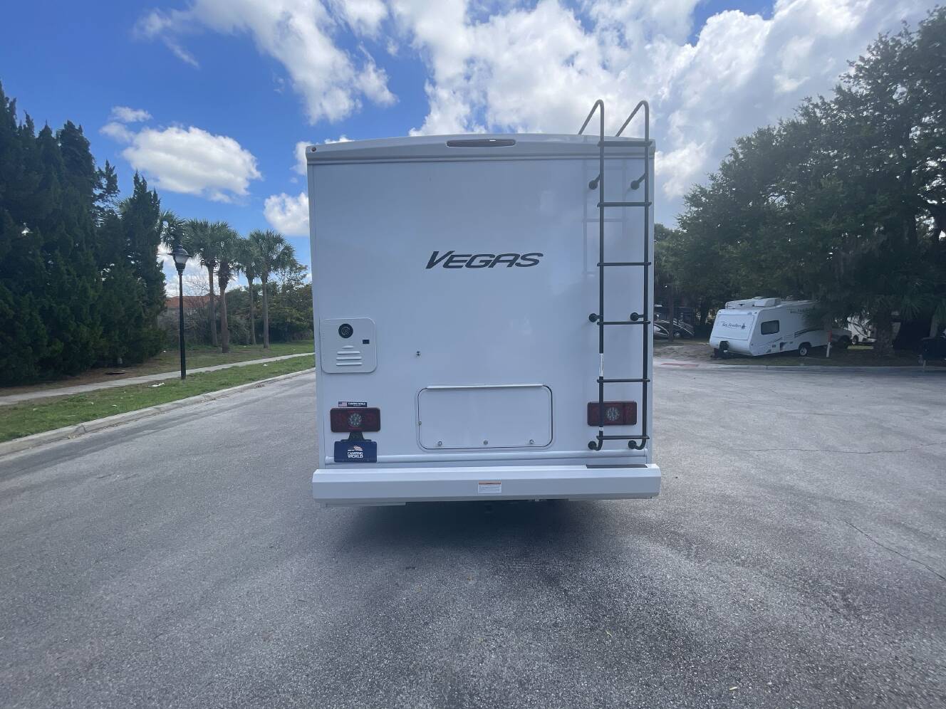 A photo of this 2026 Thor VEGAS 28.1