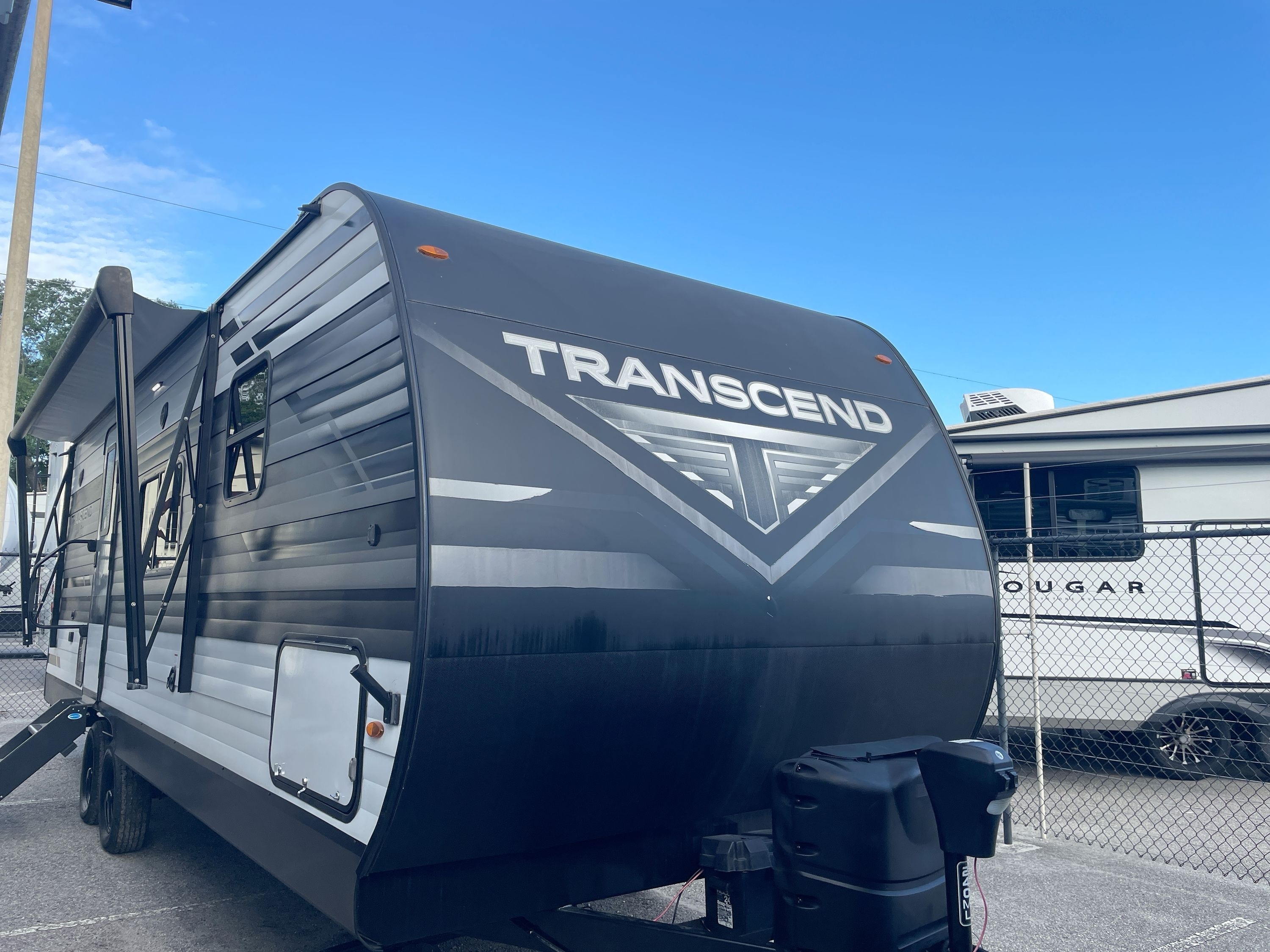2022 Grand Design TRANSCEND XPLOR 240ML in dover FL