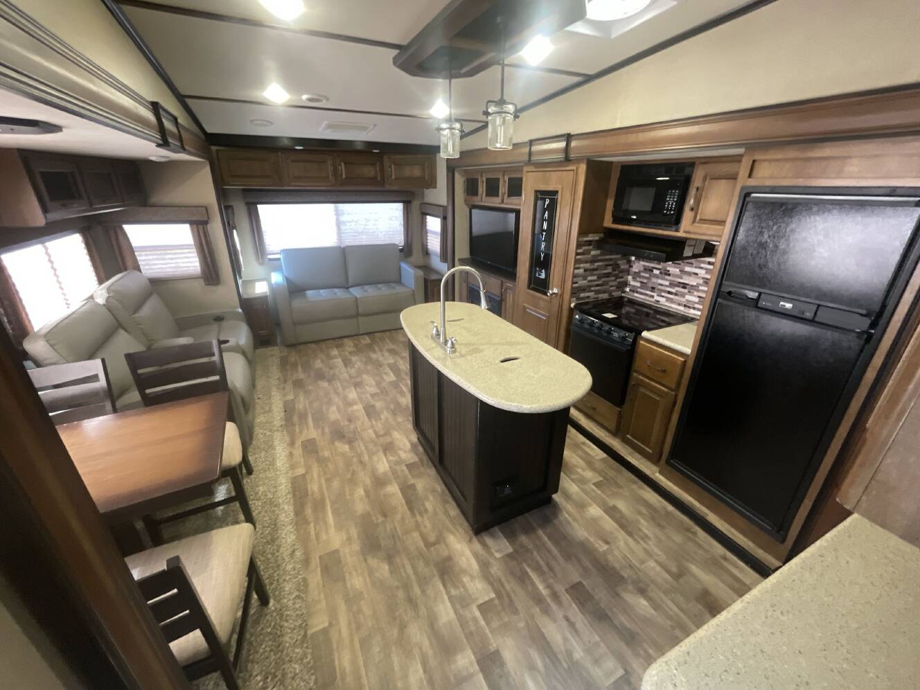 A photo of this 2017 Grand Design REFLECTION 303RLS