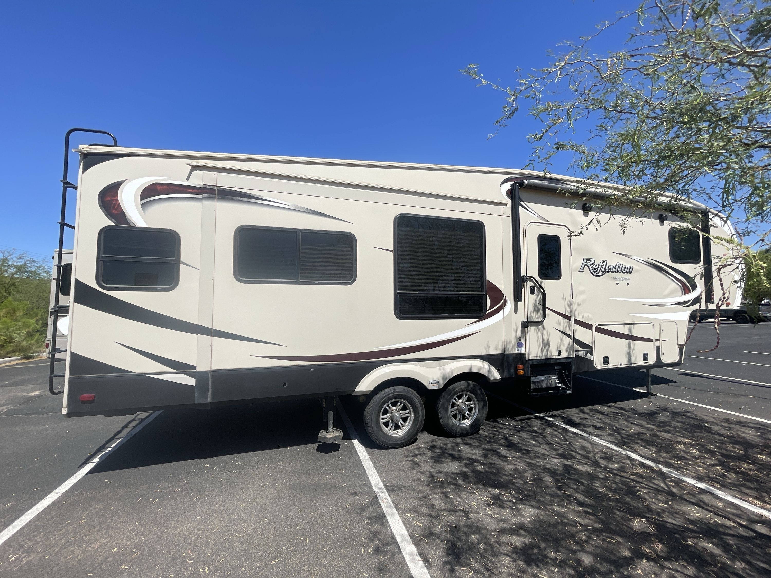 View more photos of this listing