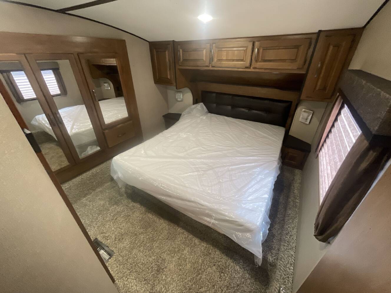 A photo of this 2017 Grand Design REFLECTION 303RLS