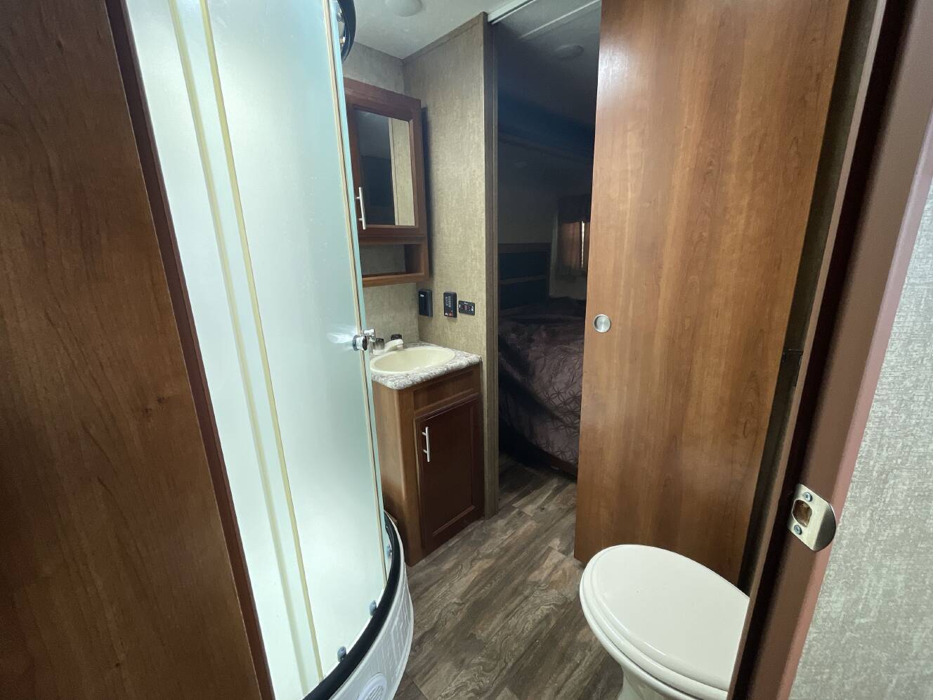 A photo of this 2017 Prime Time LACROSSE 330RST