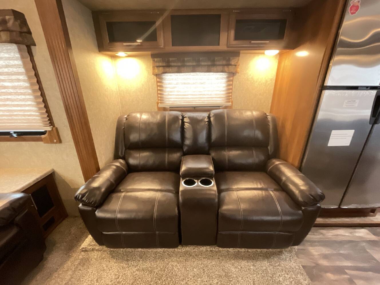 A photo of this 2017 Prime Time LACROSSE 330RST