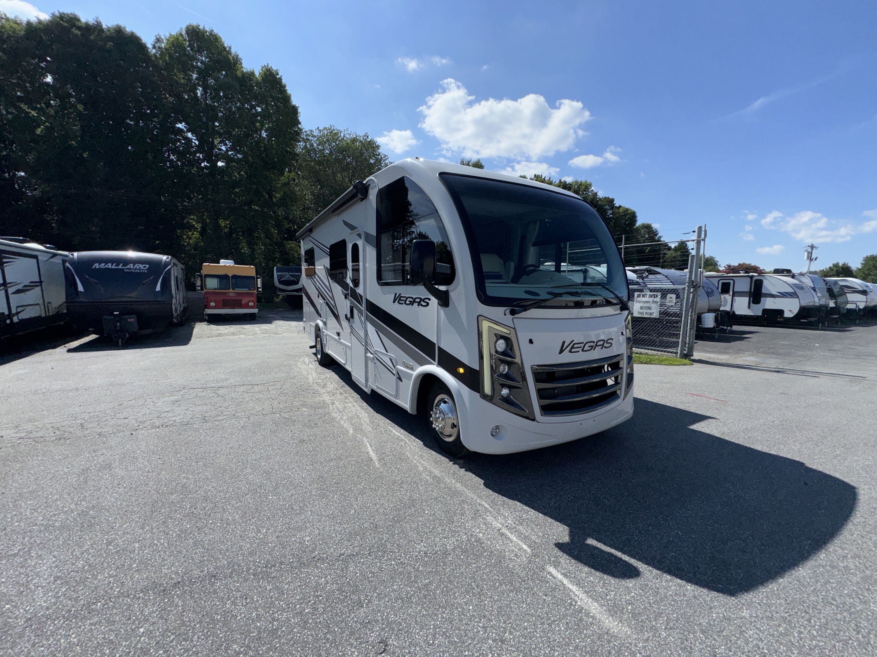 2024 Thor VEGAS 24.1 RV