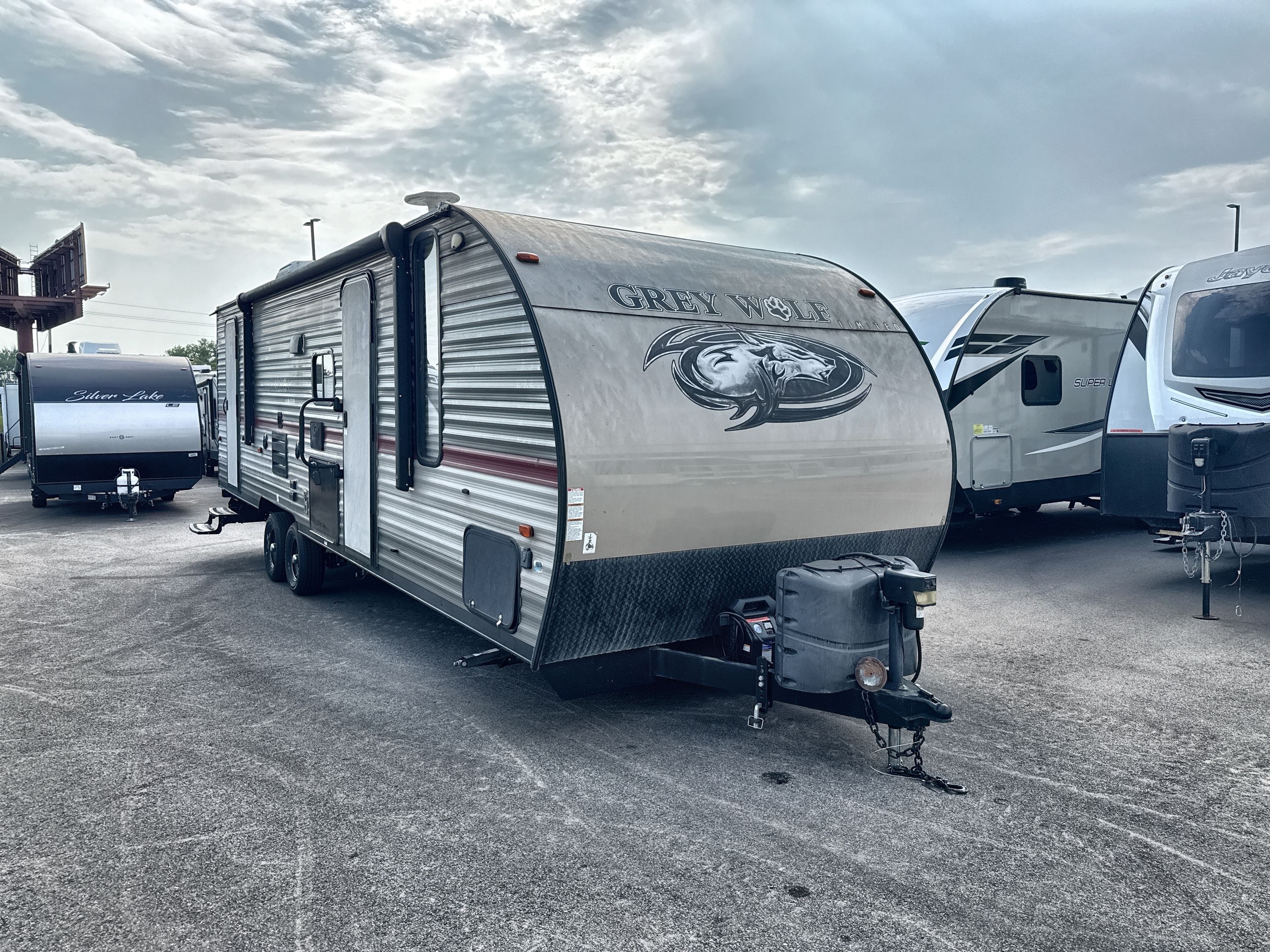 2019 Forest River GREY WOLF 26DBH RV