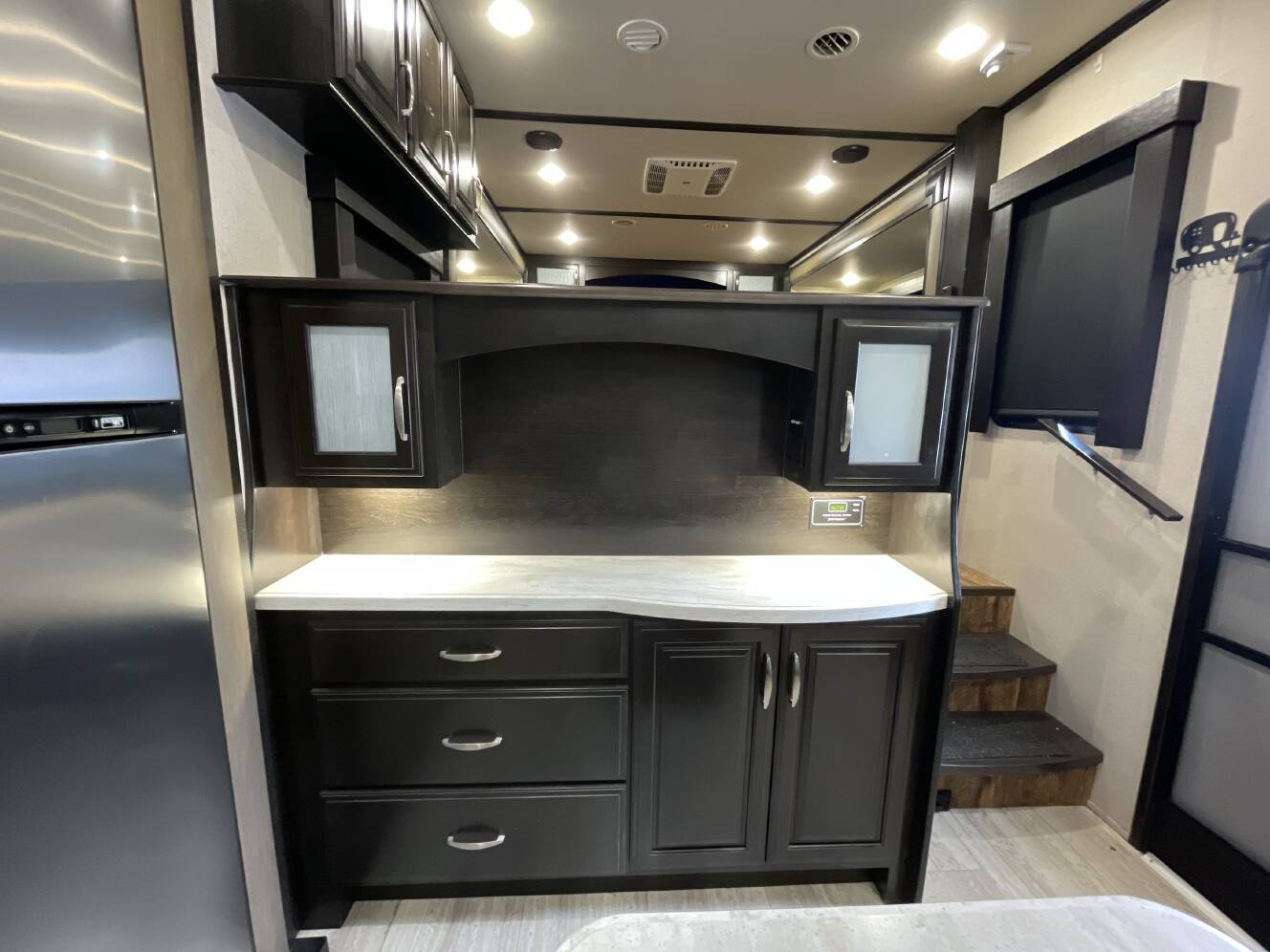 A photo of this 2017 Grand Design MOMENTUM 376TH