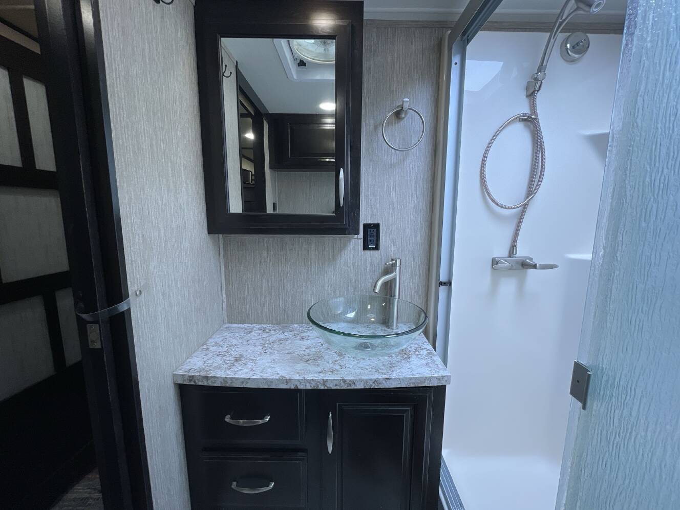A photo of this 2017 Grand Design MOMENTUM 376TH