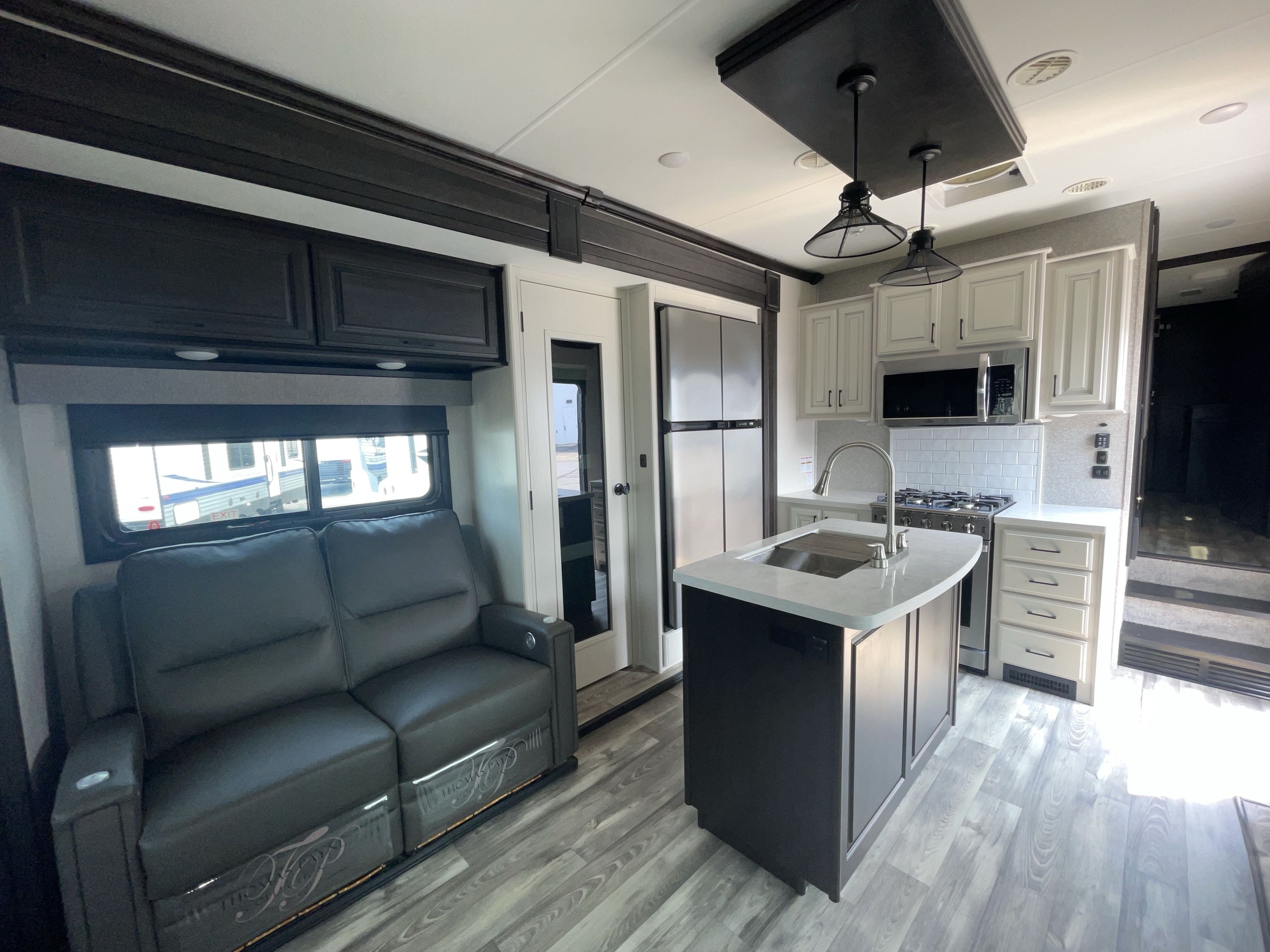 2022 Highland Ridge OPEN RANGE 284RLS in hamburg PA