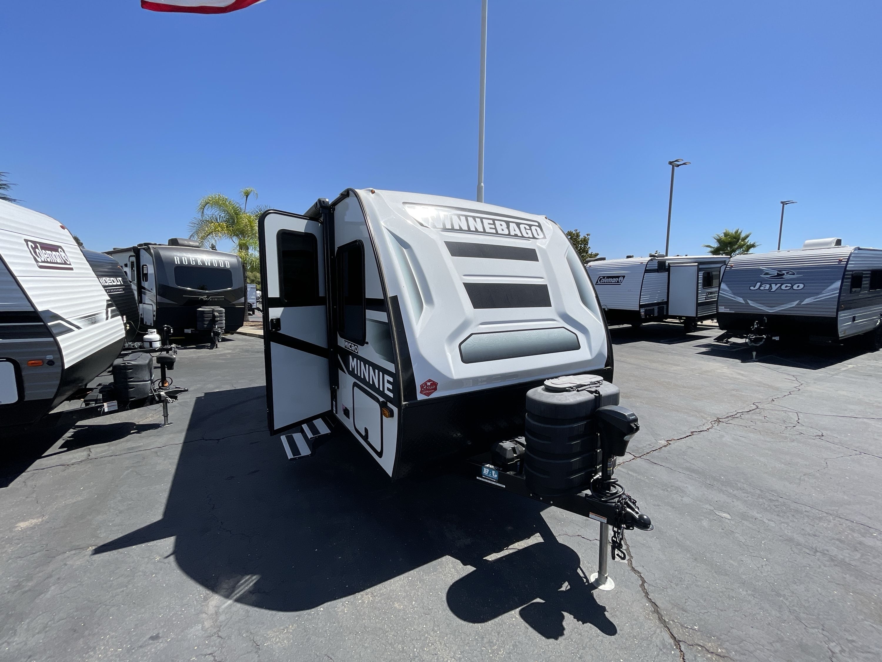2025 Winnebago MICRO MINNIE 2100BH in roseville CA