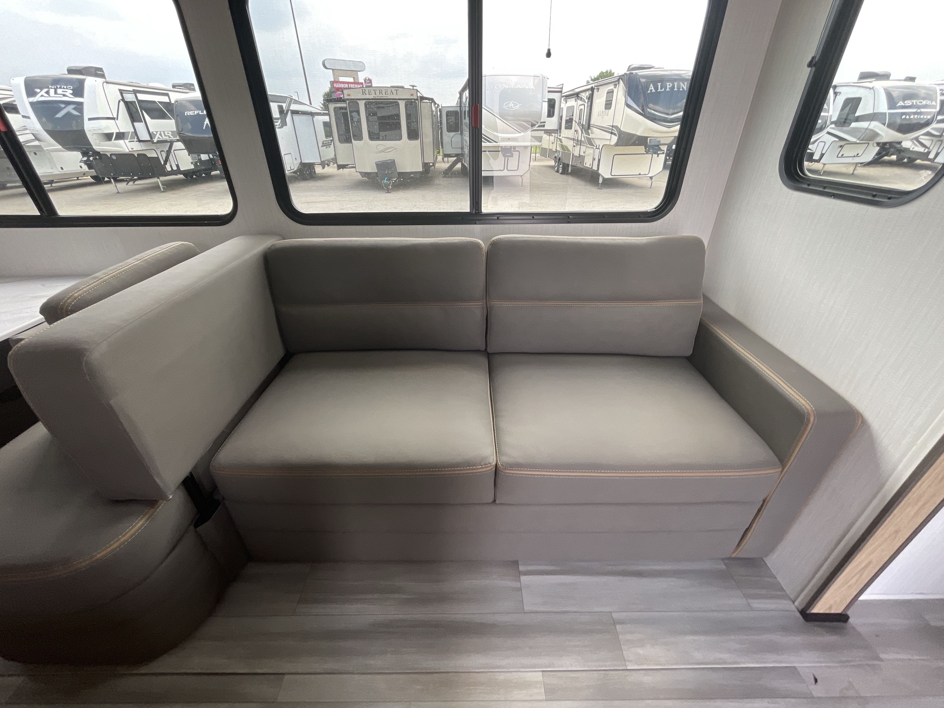 2025 Cruiser Rv AVENIR 27BH A-27BH in coldwater MI