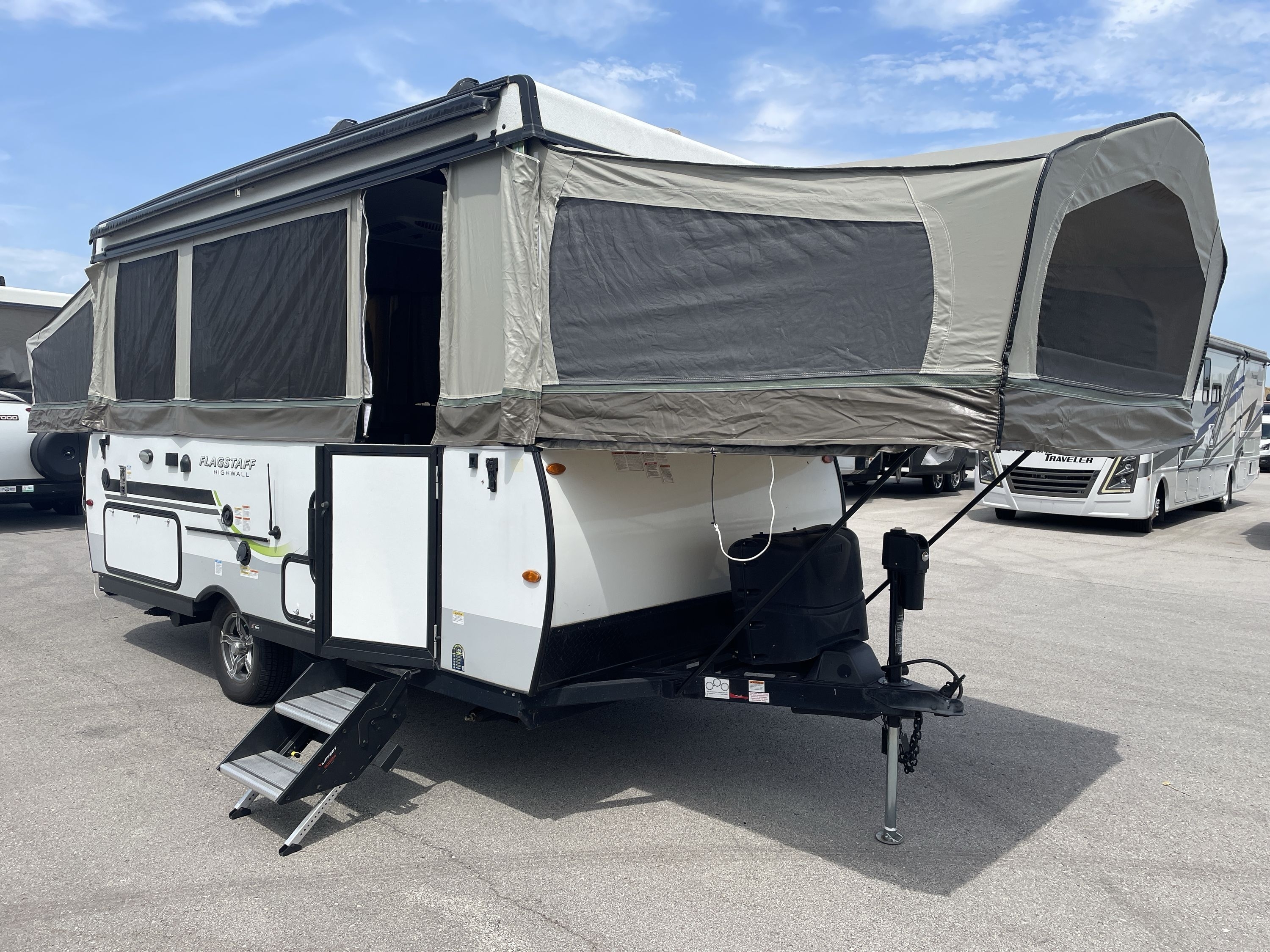 2022 Forest River FLAGSTAFF HIGH WALL HW27KS RV