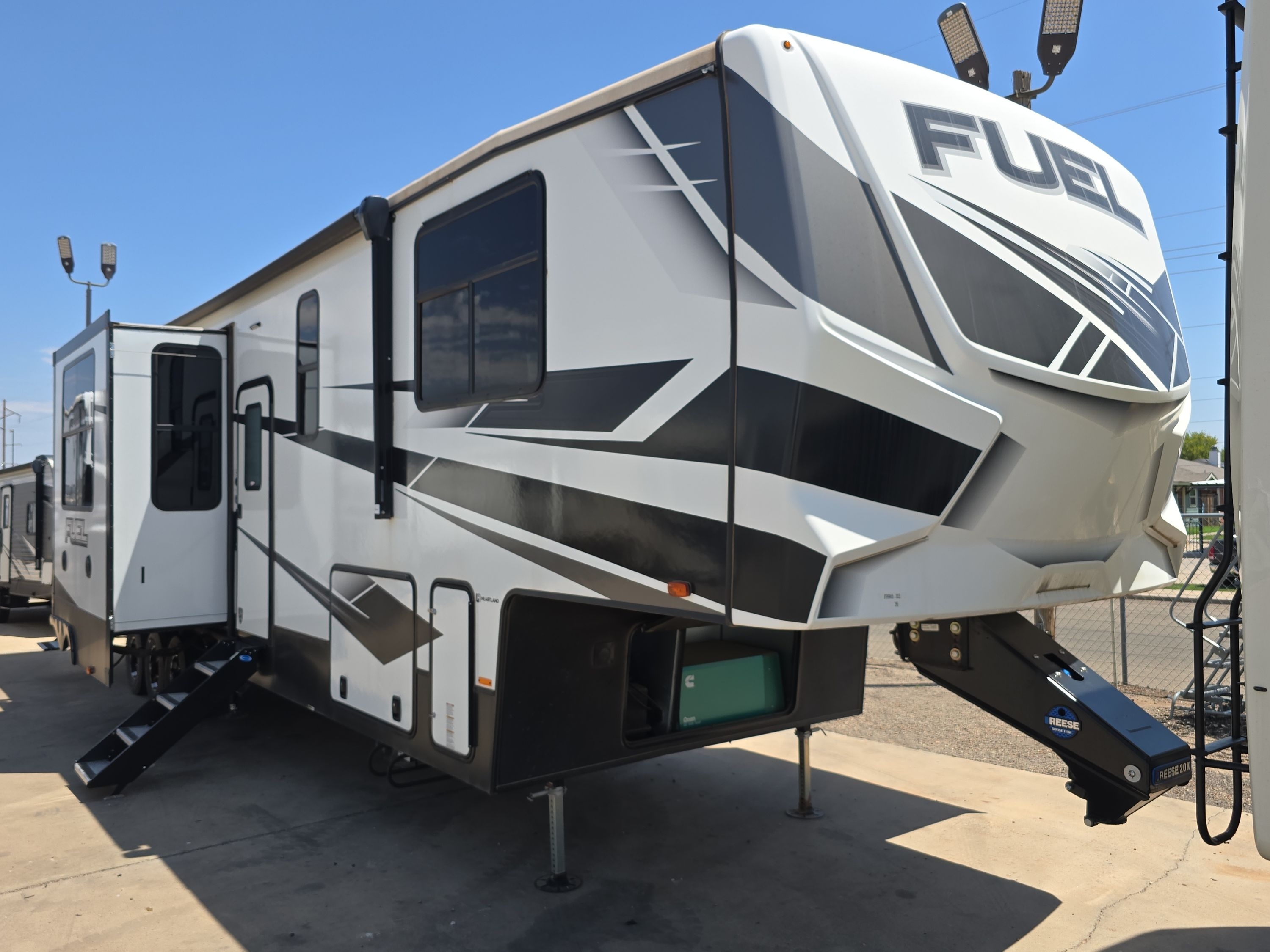 2023 Heartland FUEL 395 in lubbock TX