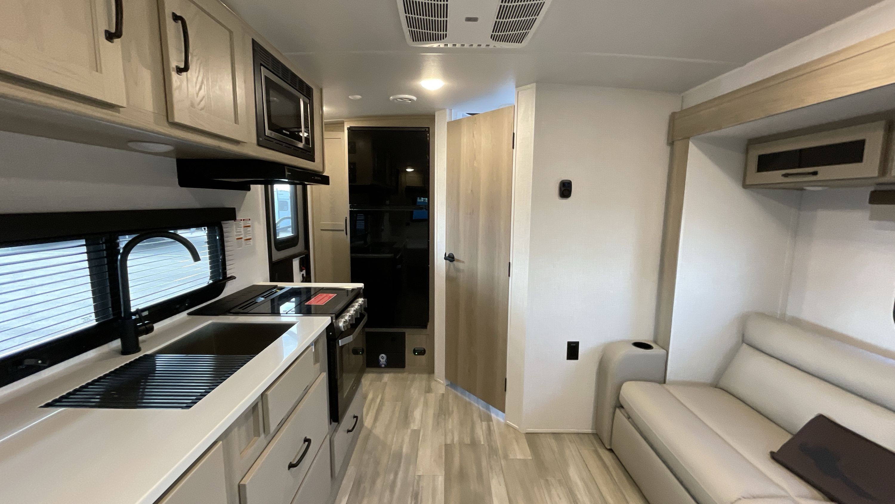 2024 Forest River ROCKWOOD MINI LITE 2109S in caldwell ID