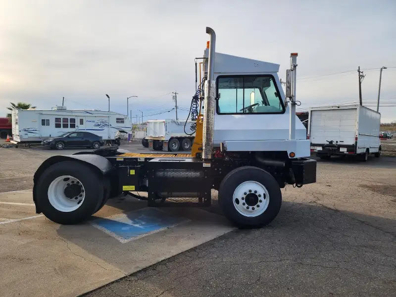 2017 CAPACITY SABRE5