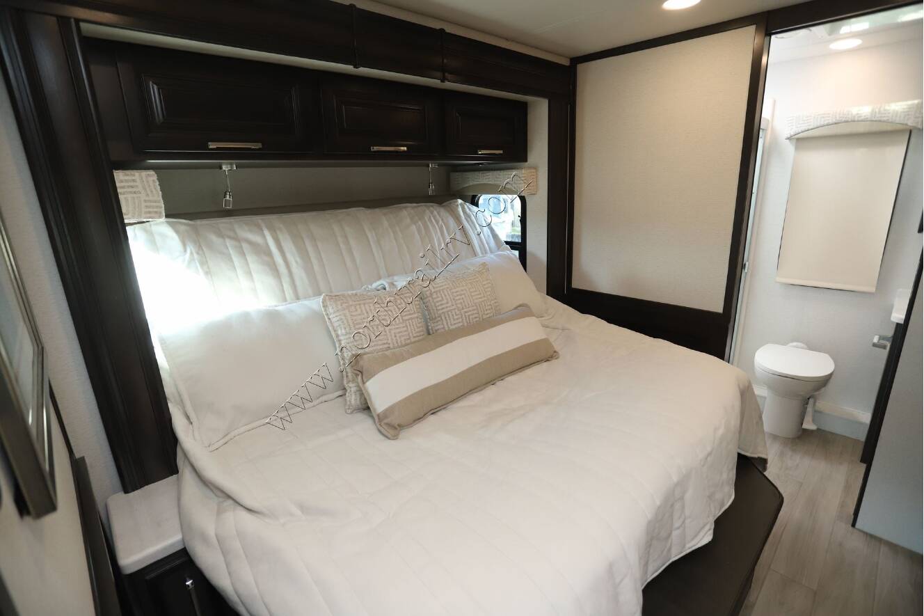 A photo of this 2026 Jayco Seneca Prestige 37K