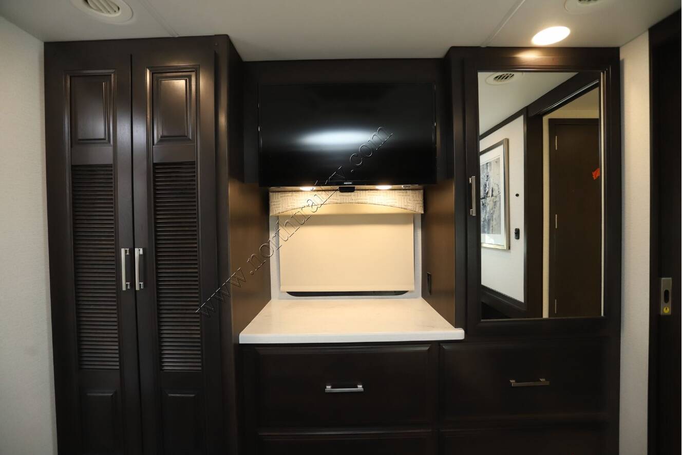 A photo of this 2026 Jayco Seneca Prestige 37K
