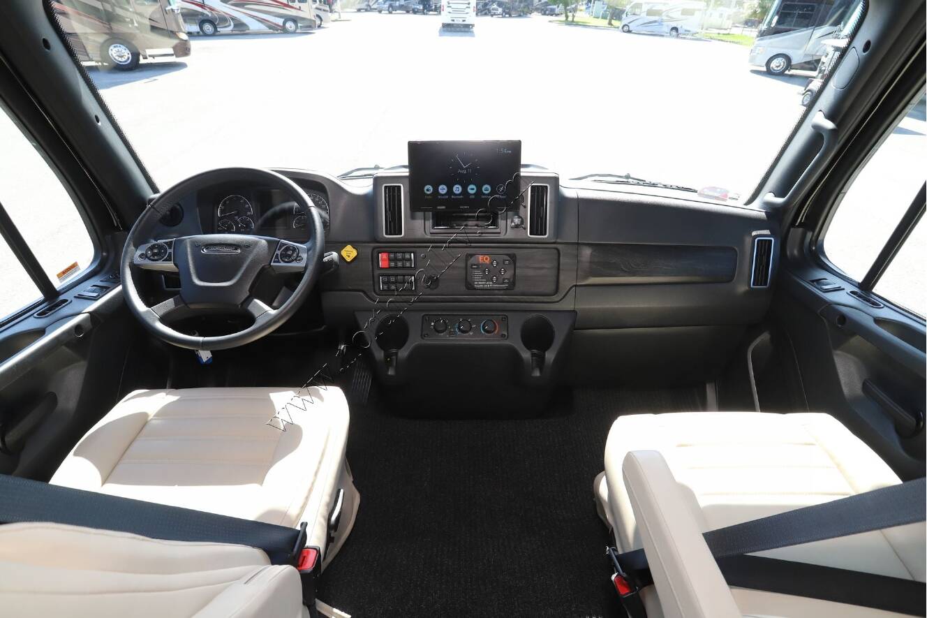 A photo of this 2026 Jayco Seneca Prestige 37K