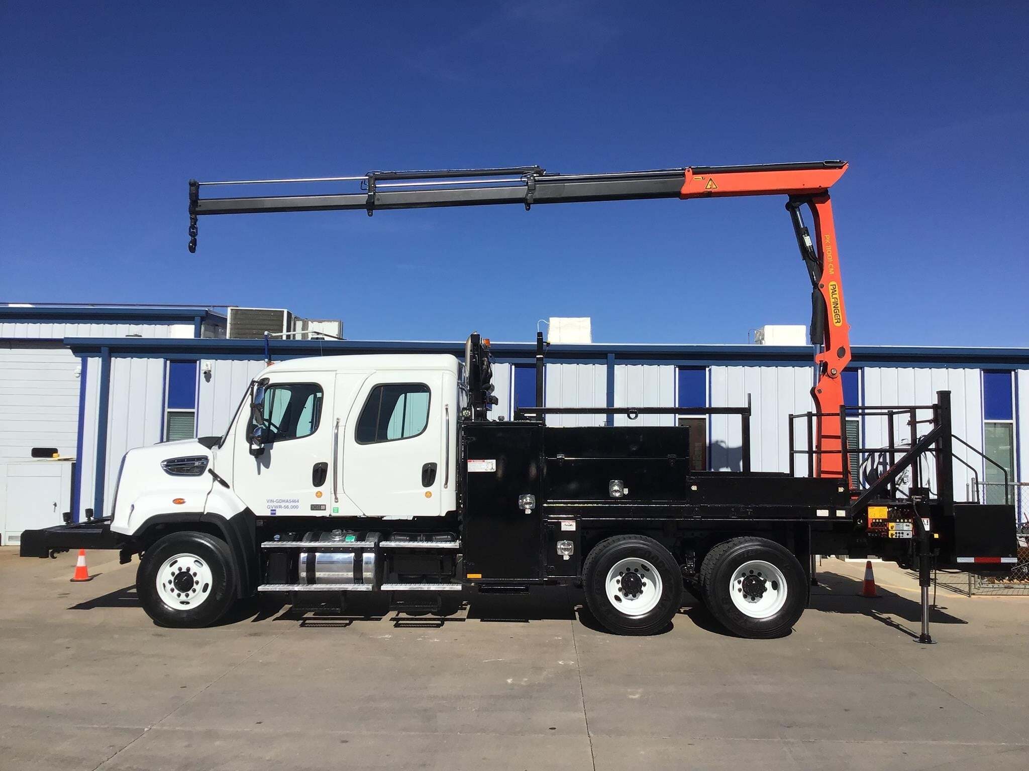 2016 FREIGHTLINER 108 SD in Longmont, CO