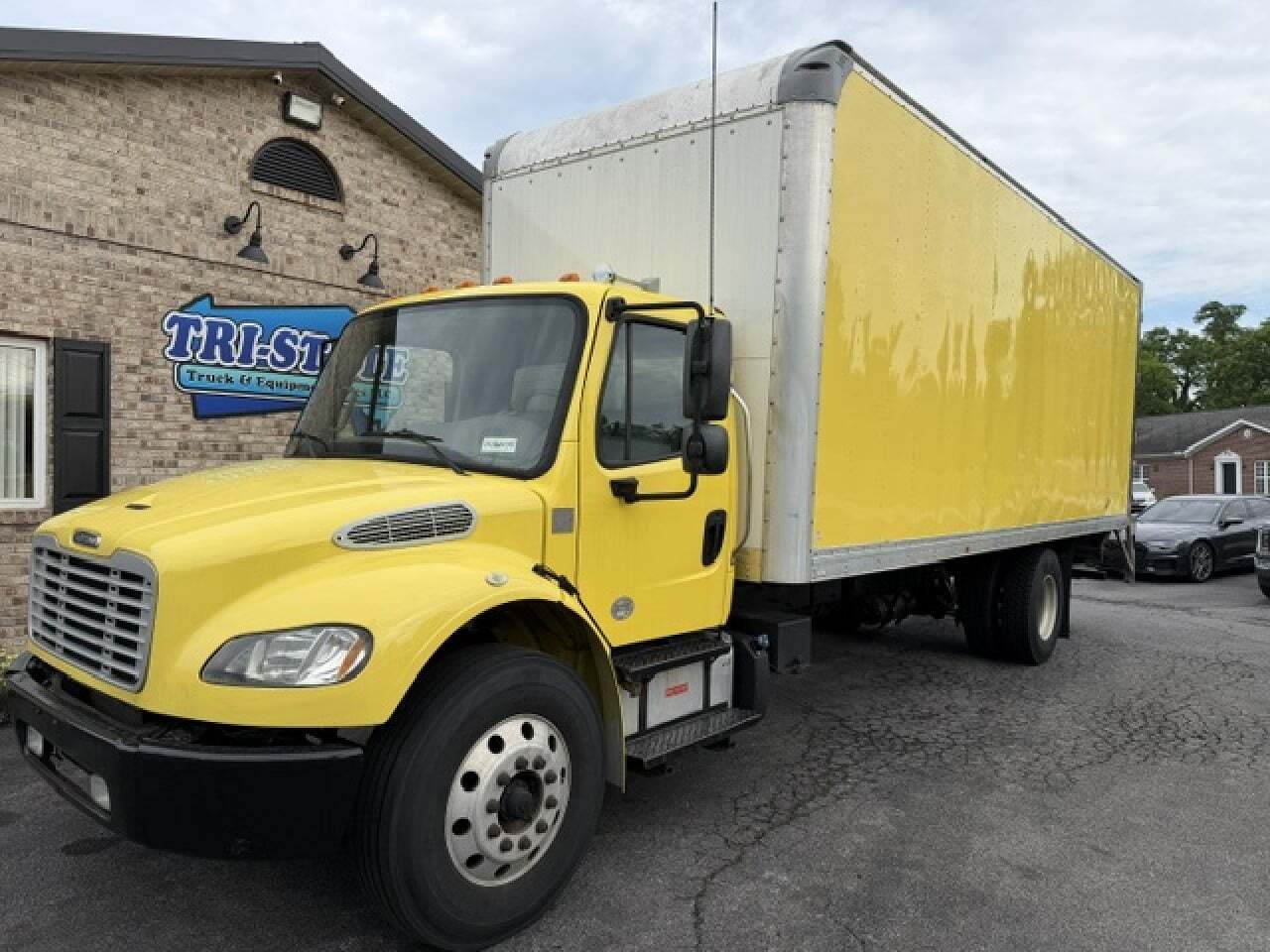 2018 FREIGHTLINER BUSINESS CLASS M2 106 in New Castle, DE