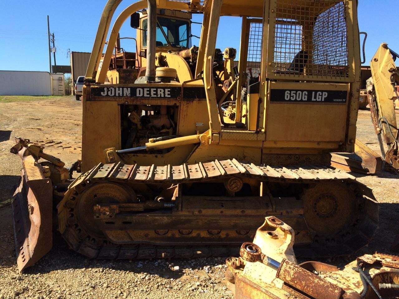 DEERE 650G LGP IV in Hughes Springs, TX