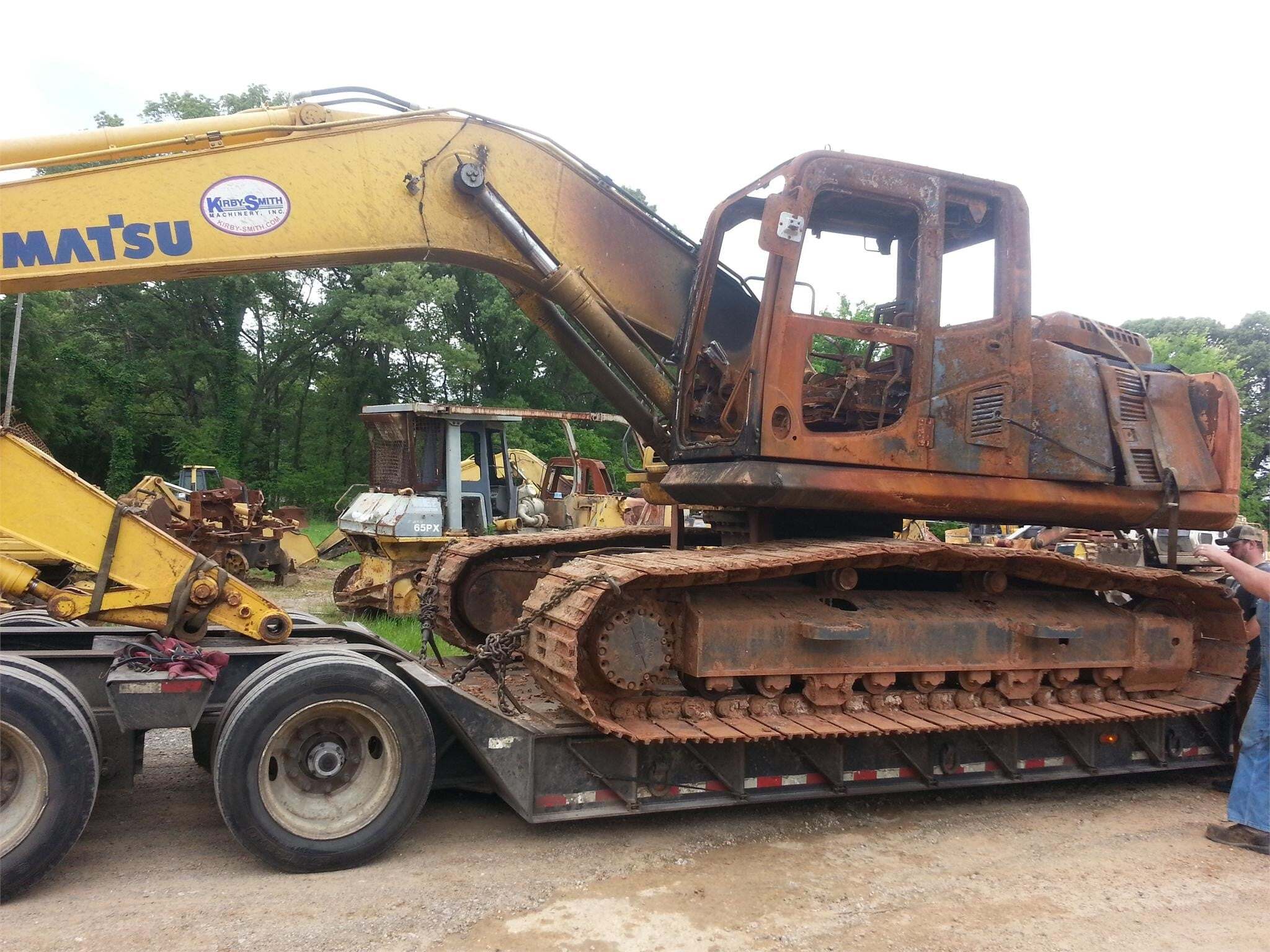 2012 KOMATSU PC200 LC-8 in Hughes Springs, TX