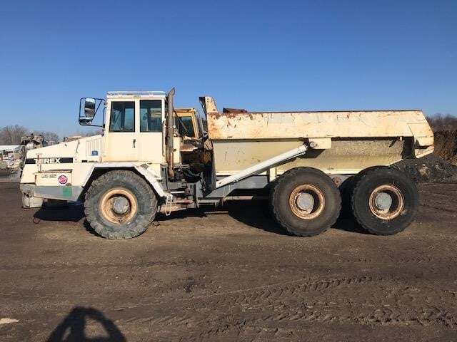 2000 TEREX TA25 in Holland, MI