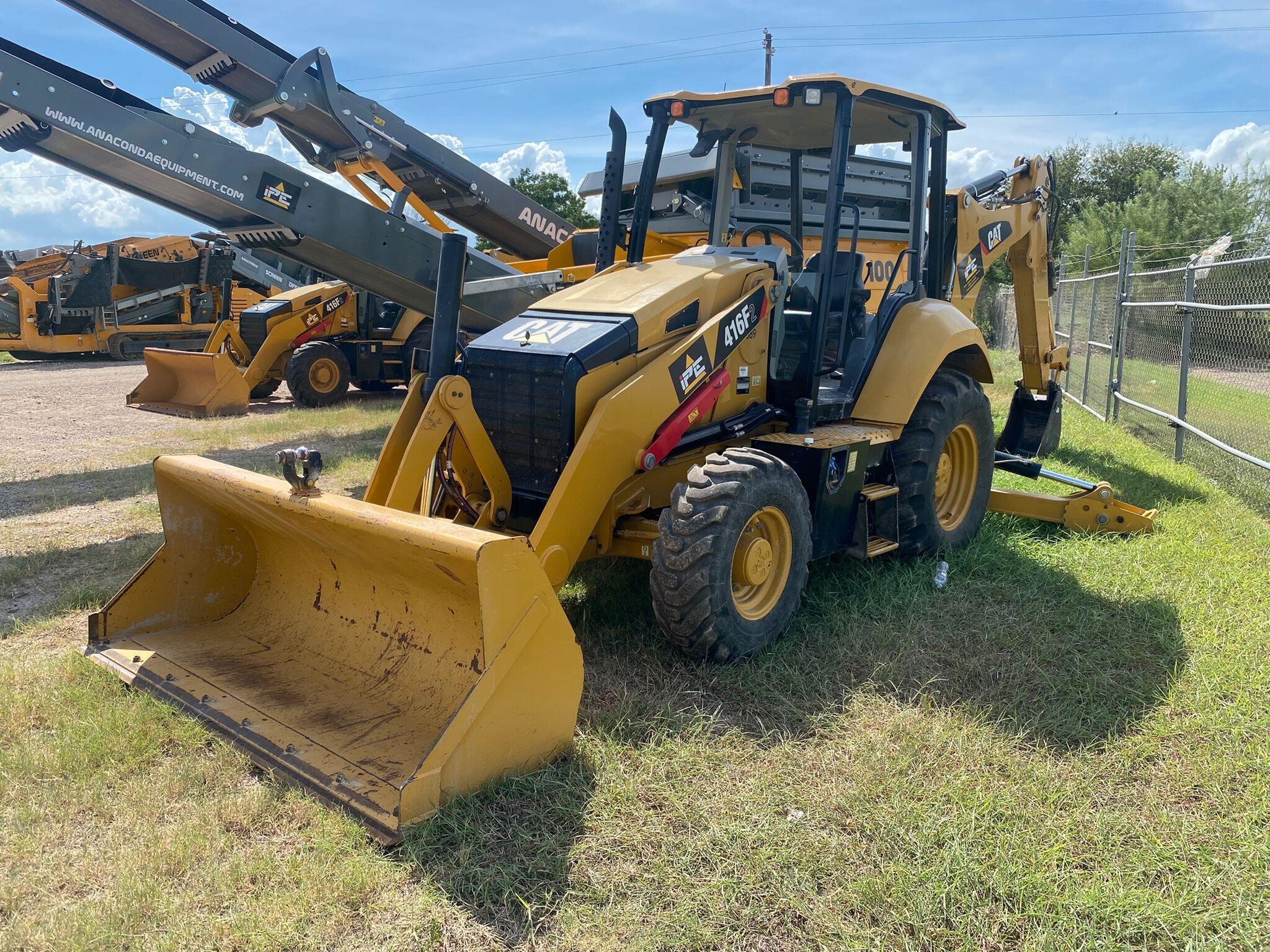 2017 CATERPILLAR 416F2 in Mission, TX