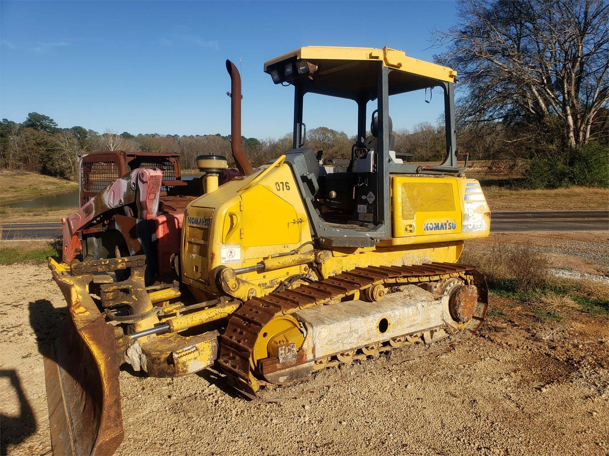 KOMATSU D31EX-22 in Hughes Springs, TX