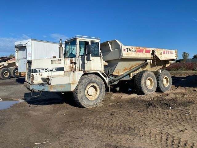1999 TEREX TA30 in Holland, MI