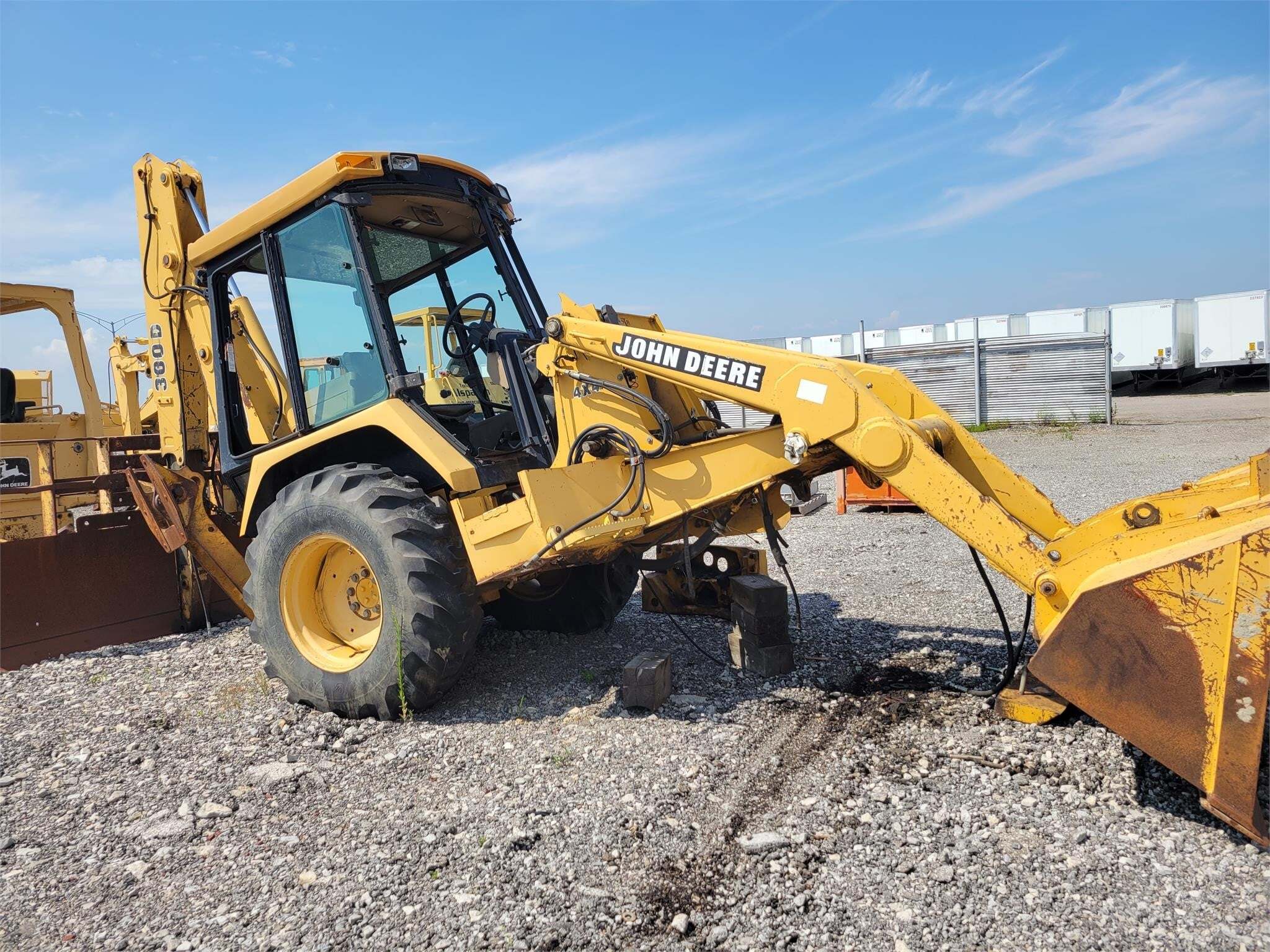 1996 DEERE 300D in Ottawa Lake, MI