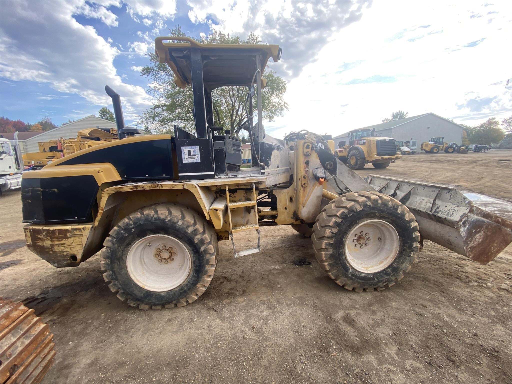 1999 CATERPILLAR IT14G in Holland, MI