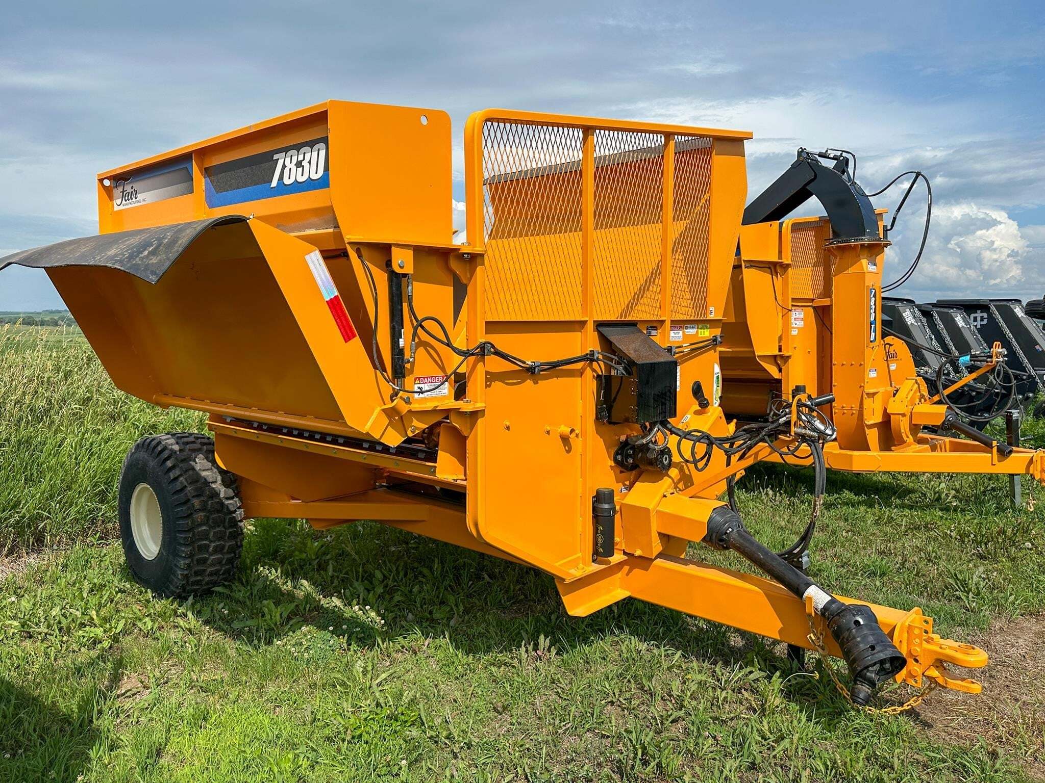 2026 FAIR MFG 7830 in Henderson, IA