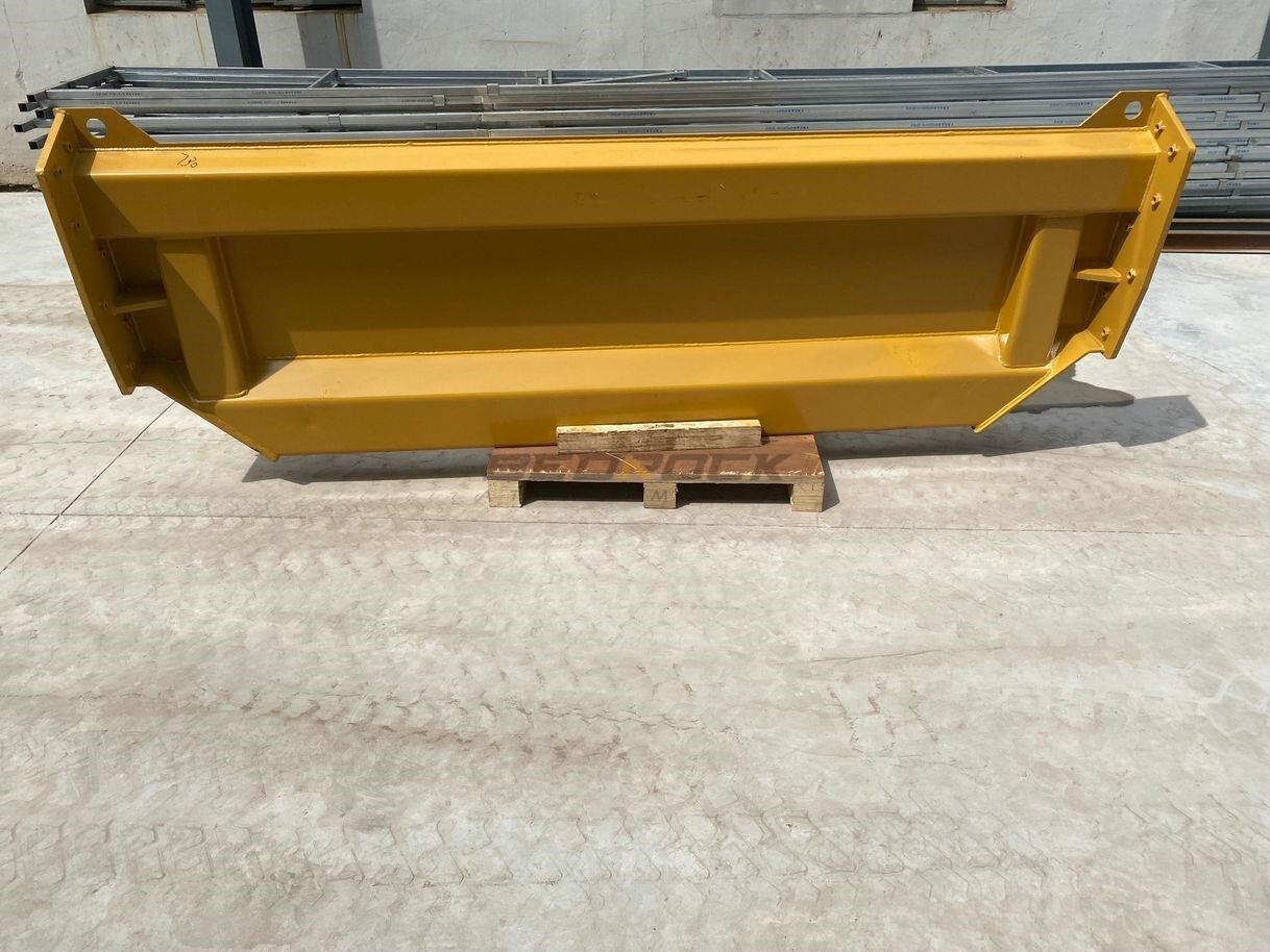 2026 CATERPILLAR REAR BOARD FITS CAT 730 3T3 PREFIX TAILGATE in Orange, CA
