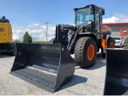 2023 DEVELON DL220-7