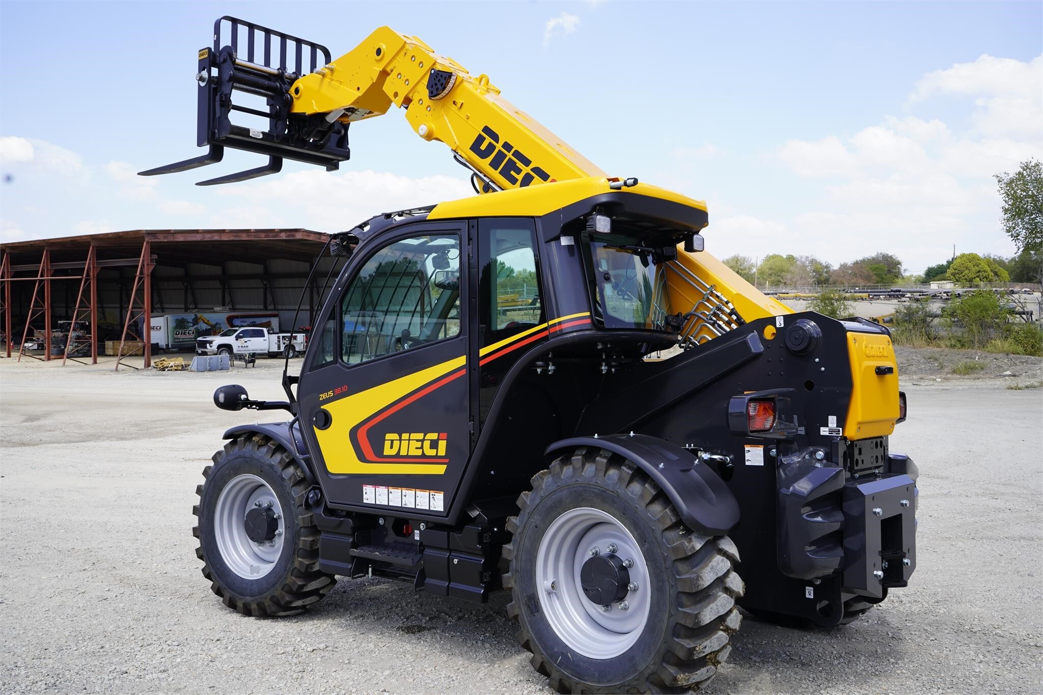 2023 DIECI ZEUS 38.10 in Lubbock, TX