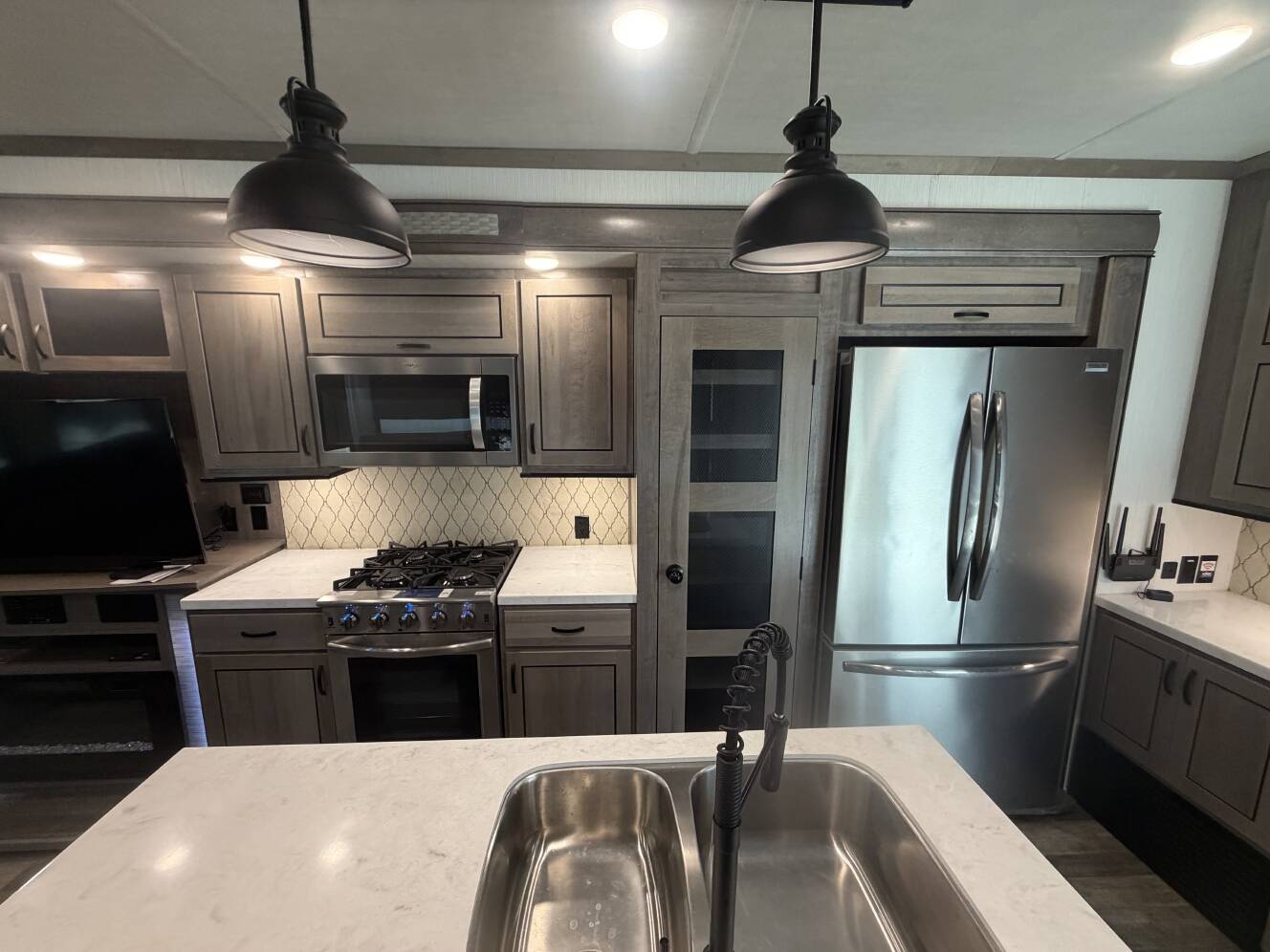A photo of this 2021 Forest River CEDAR CREEK COTTAGE 40CRS