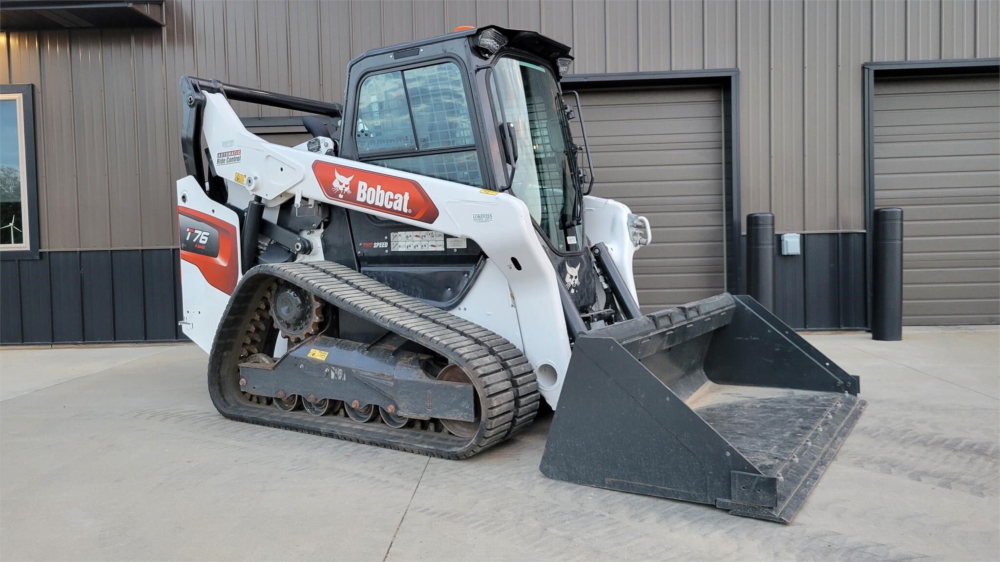 2021 BOBCAT T76 in Gary, SD