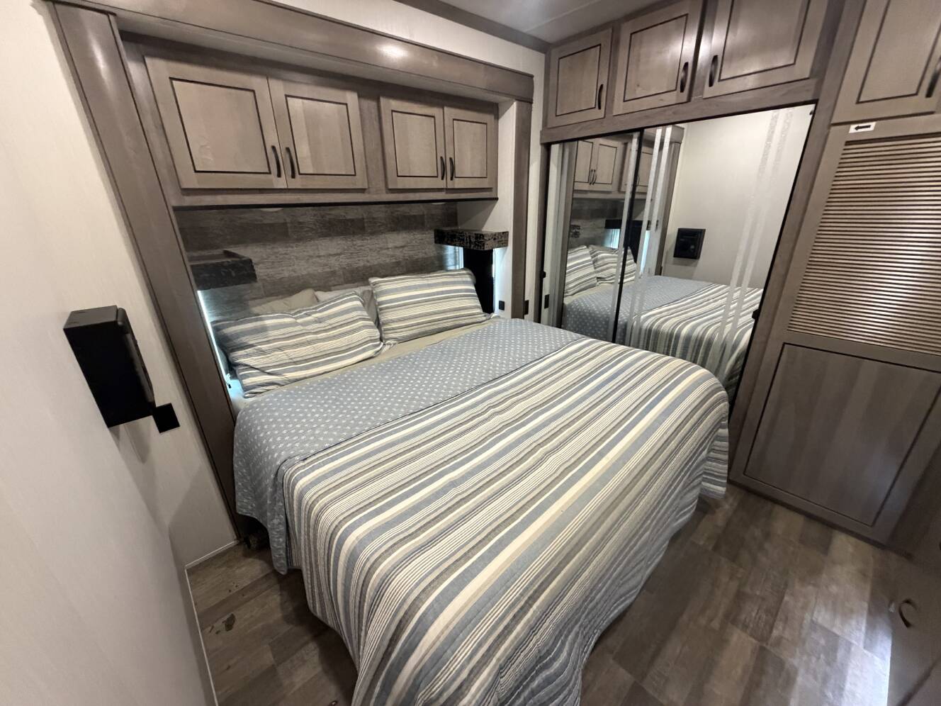 A photo of this 2021 Forest River CEDAR CREEK COTTAGE 40CRS